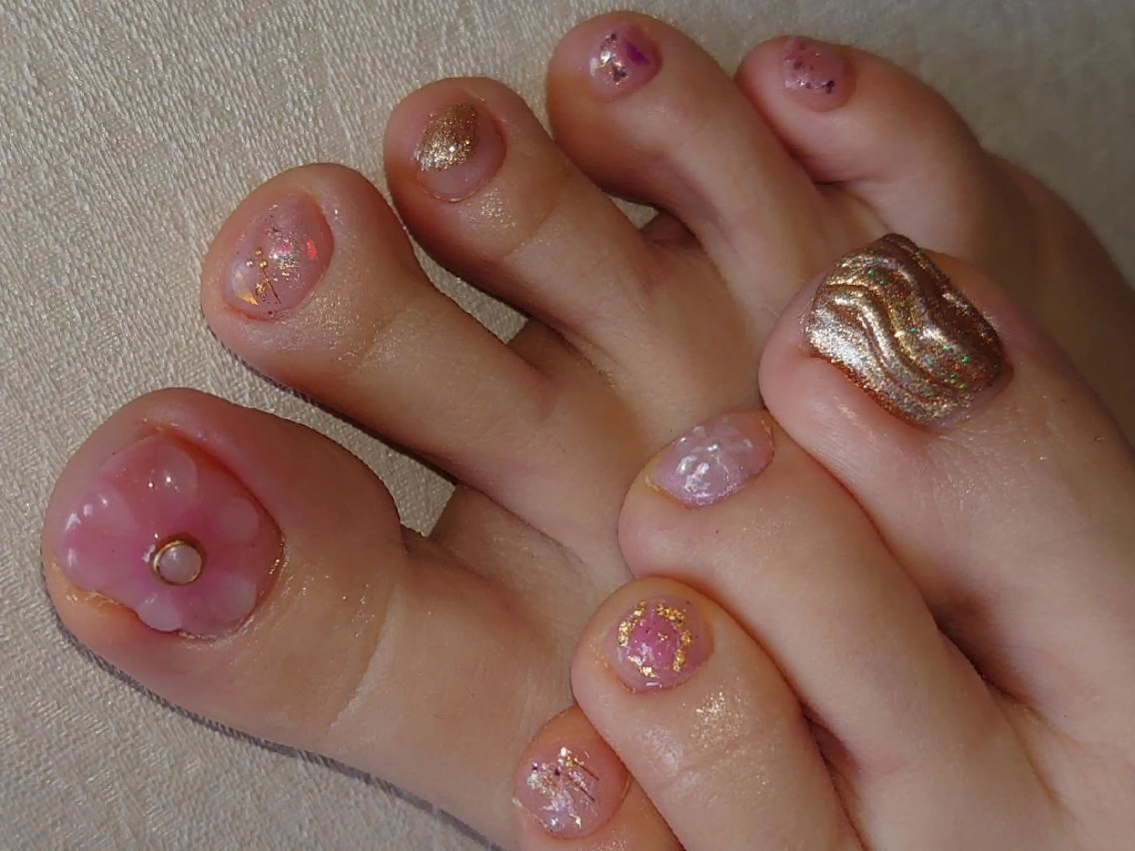 ネイル フラワーネイル ニュアンスネイル ぷっくりネイル フットネイル MANA MANAのネイルデザイン