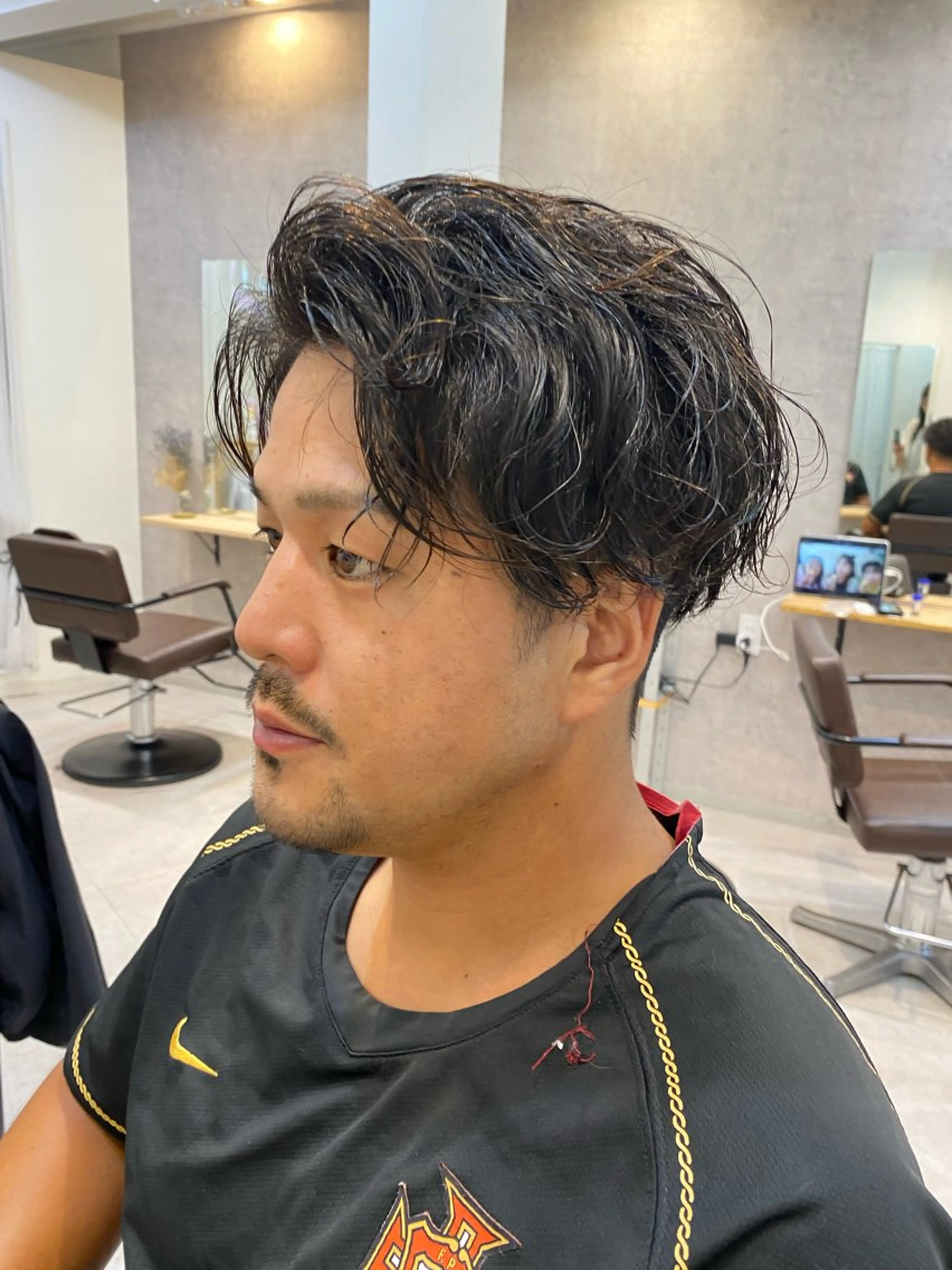 ミディアム パーマ メンズ カット パーマ トリートメント Dxxxx III所属・オシャレ女性目線の 大人メンズ❁⃘*.ﾟのヘアスタイル