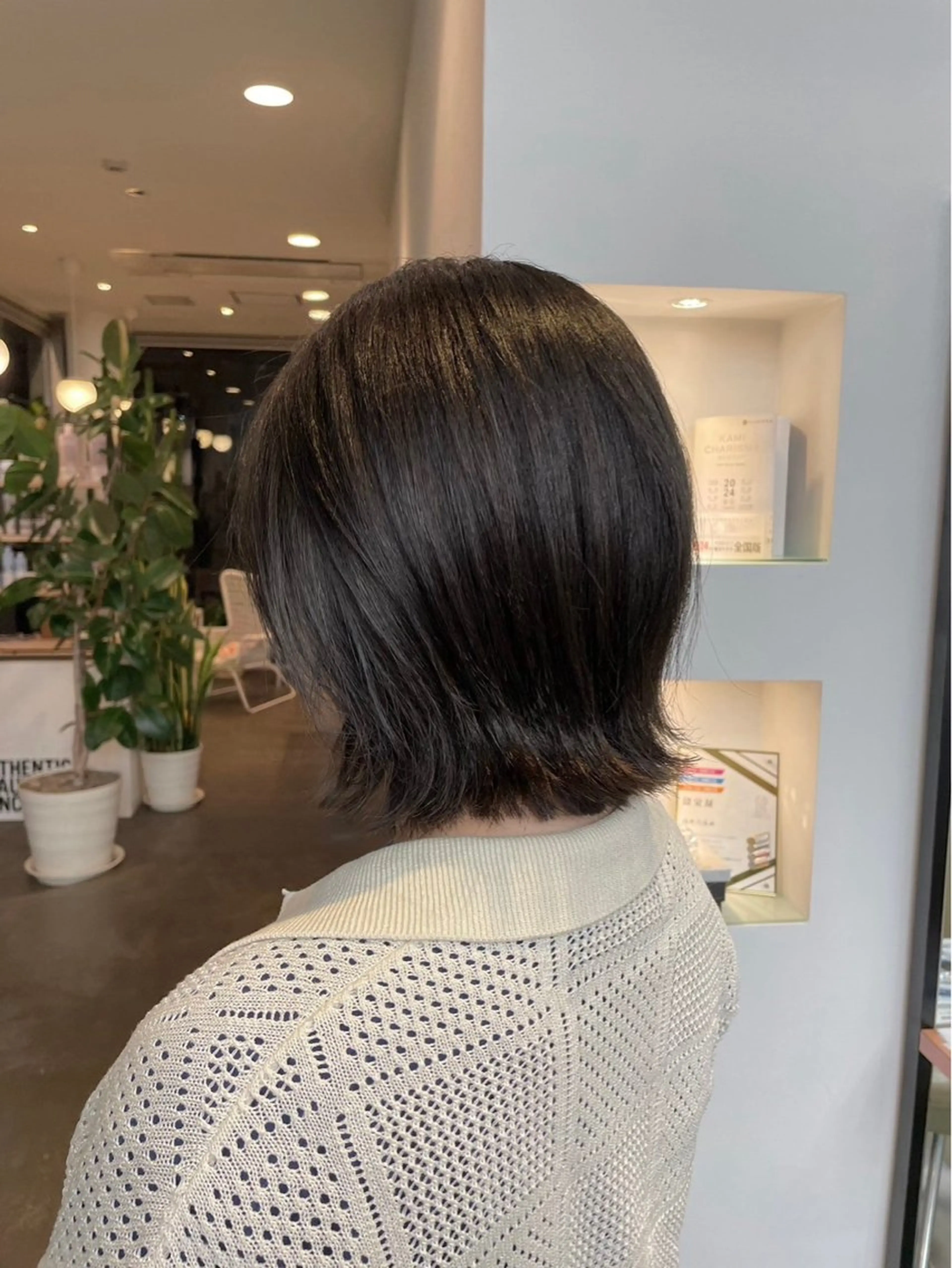 ショート カラー 近藤 理子のヘアスタイル