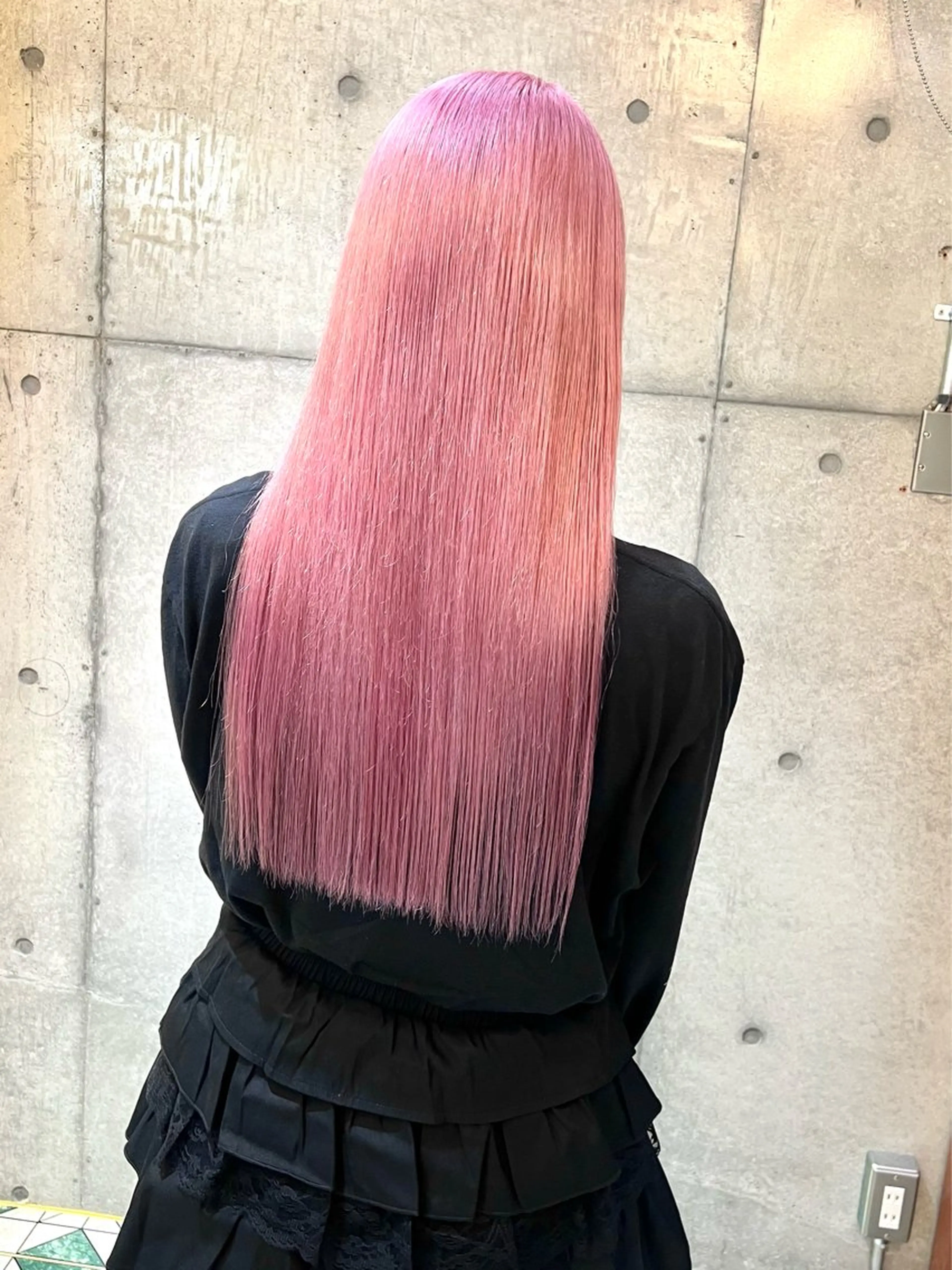 2回ブリーチ＋カラー⭐️の写真
