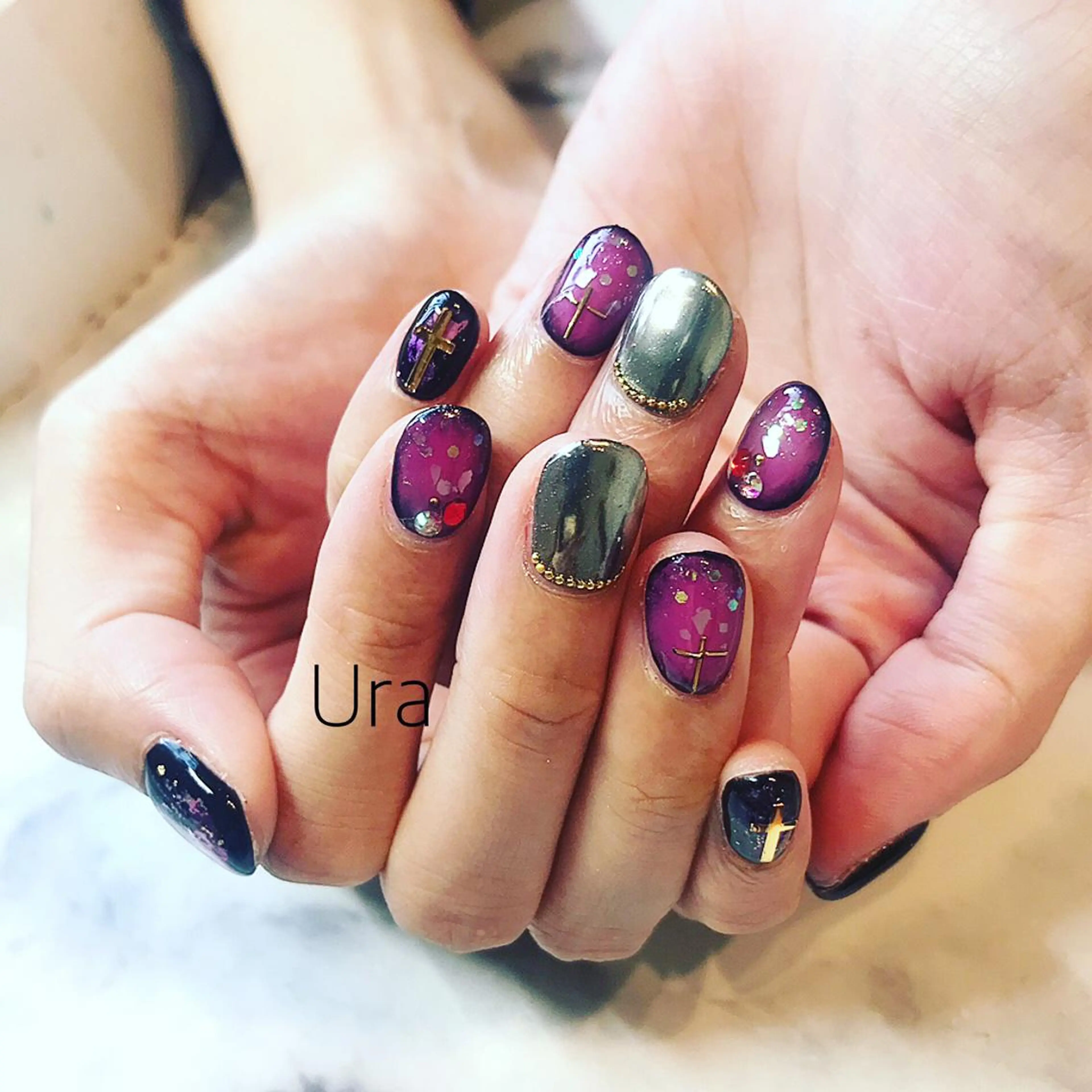 ネイル UrakoNail 《nail》のネイルデザイン