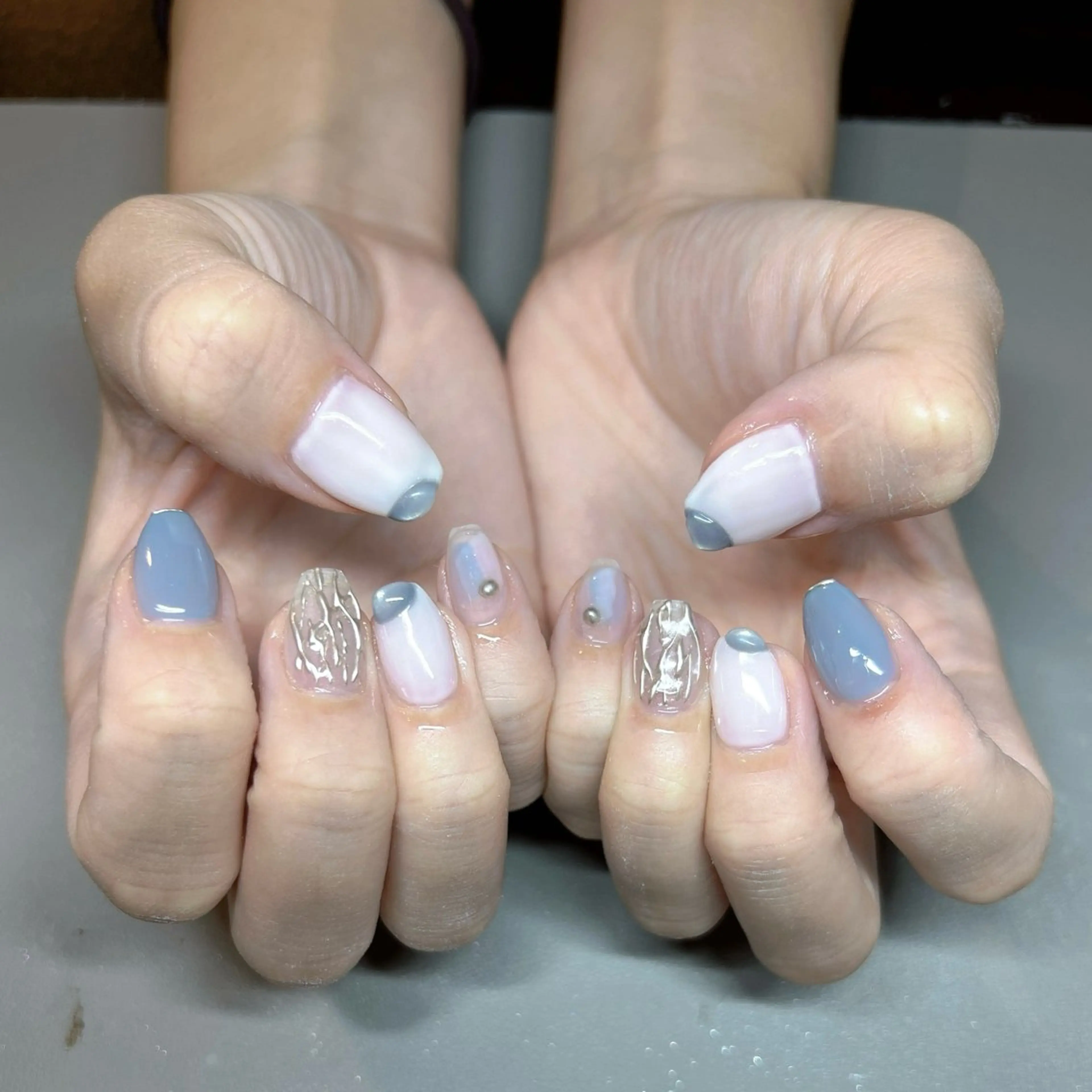 ネイル シンプルネイル Nina 町田店所属・nina 町田のネイルデザイン