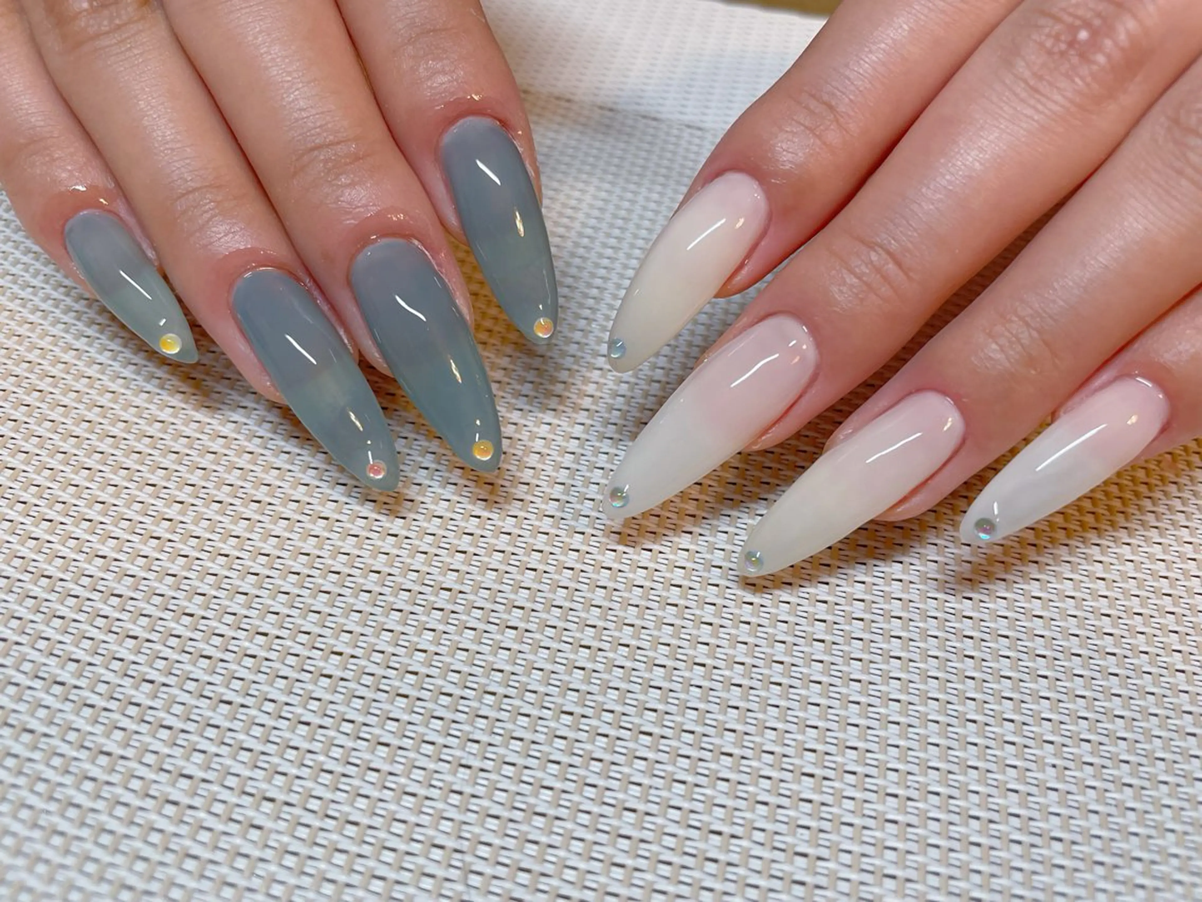 ネイル ストーンネイル ハンドネイル エン Nail salonのネイルデザイン