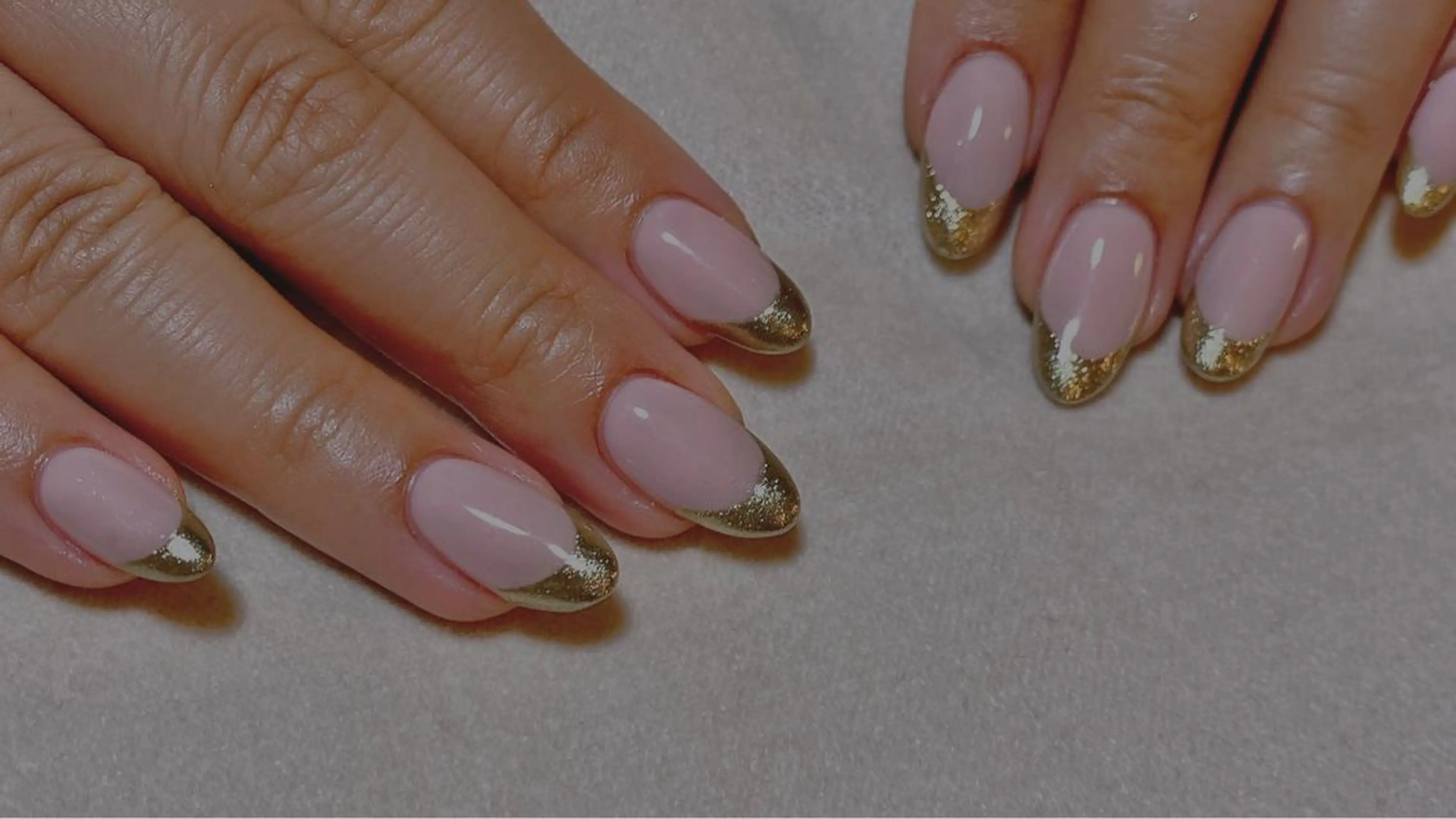 ネイル ミラーネイル ハンドネイル Nail Room Bellisのネイルデザイン