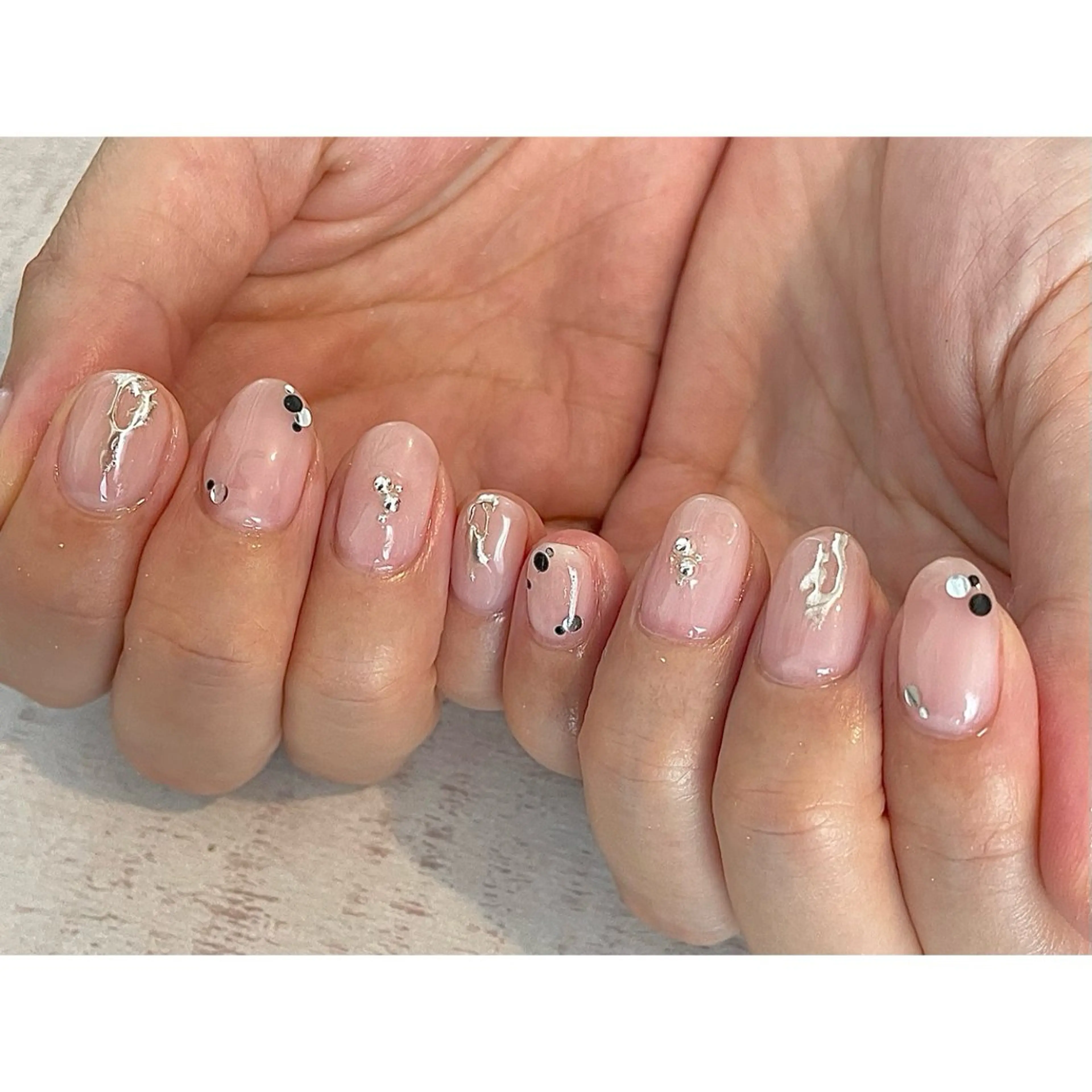 ネイル ハンドネイル 𖡼 yumenoのネイルデザイン