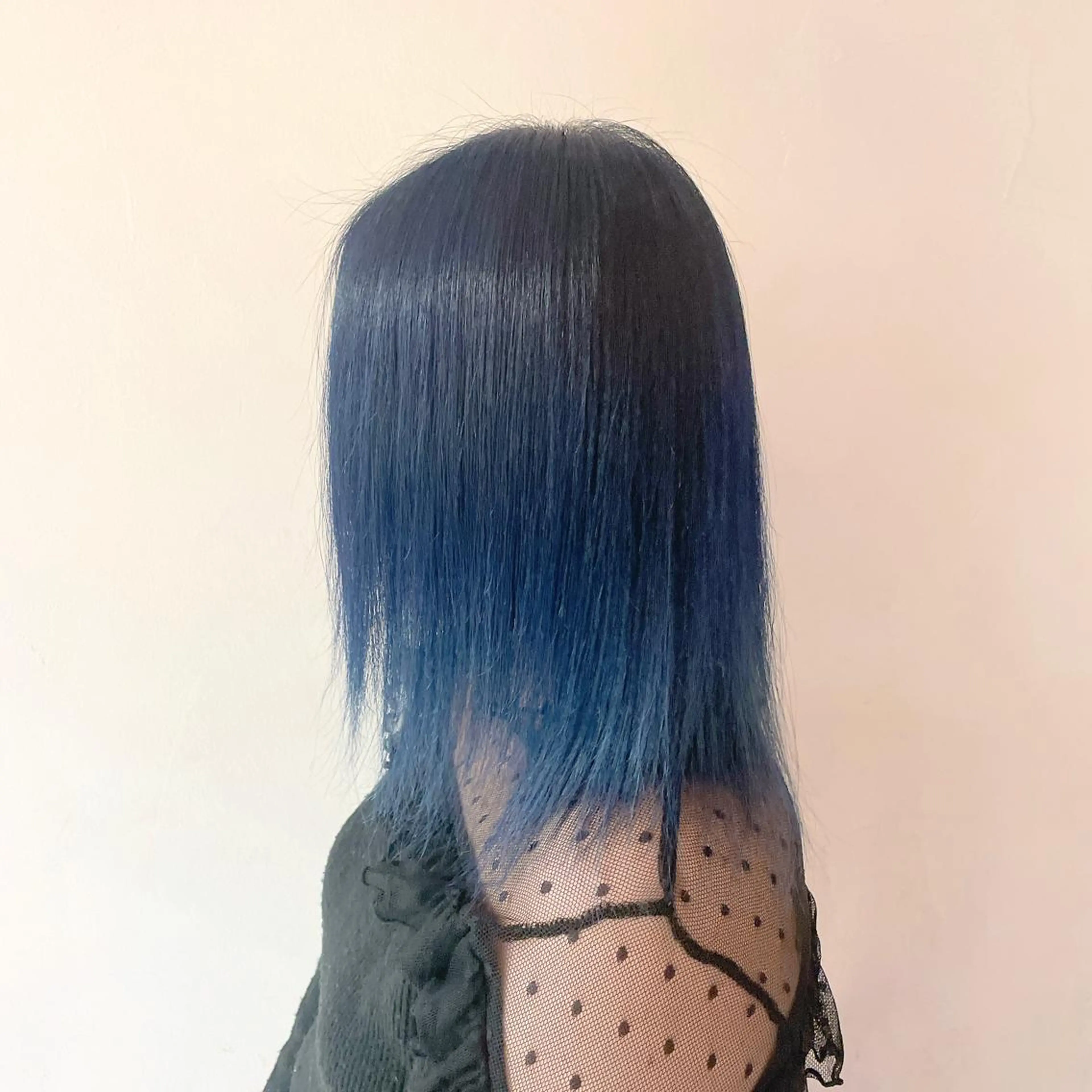 ミディアム カラー バレイヤージュ ブリーチ ブルーカラー ケアブリーチ ダブルカラー ヘアカラー トリートメント デザインカラー髪質 改善Lilithのその他イメージ