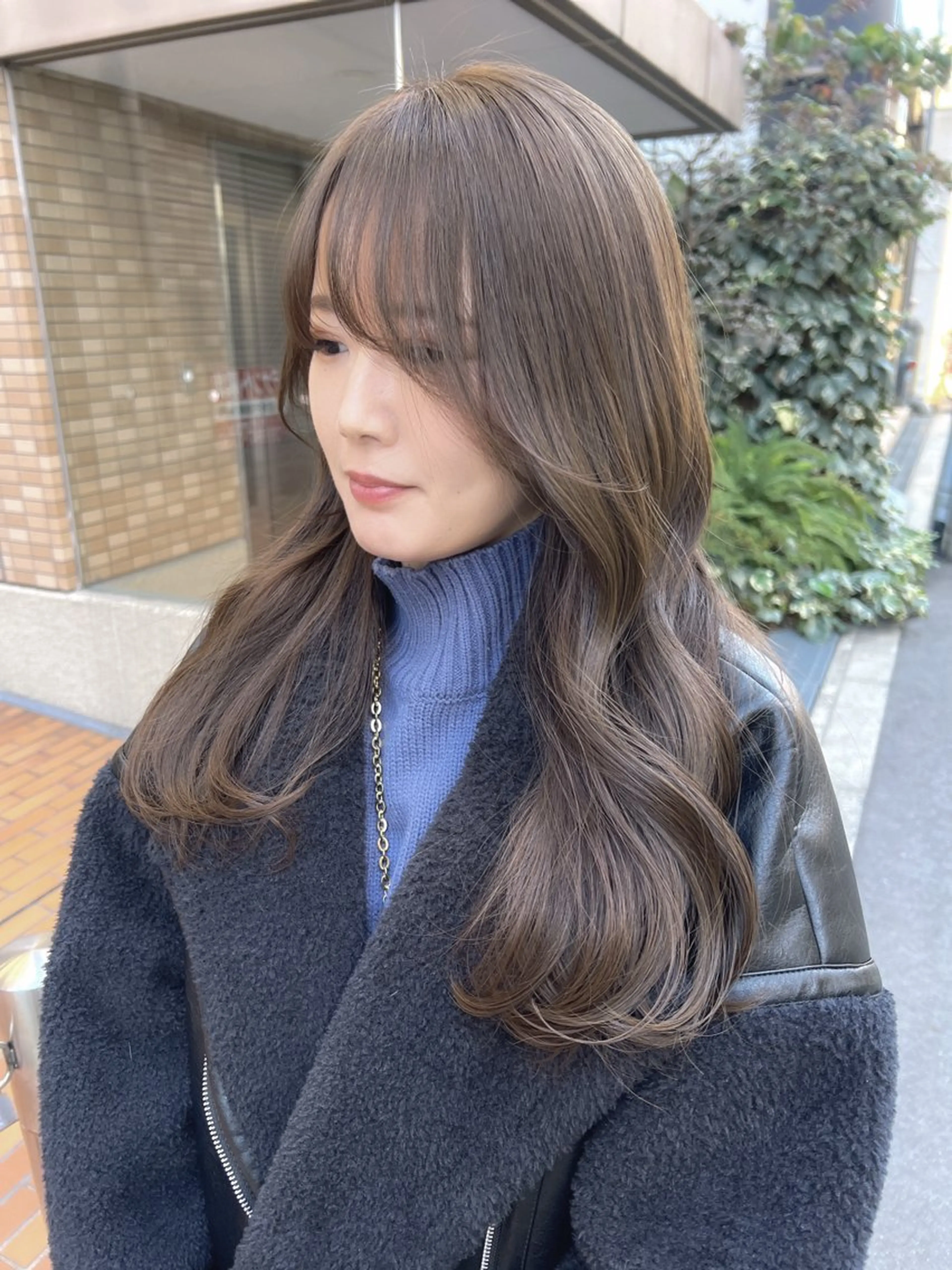 ロング カラー le'a所属・谷町/Le'a /竹原詩緒奈のヘアスタイル