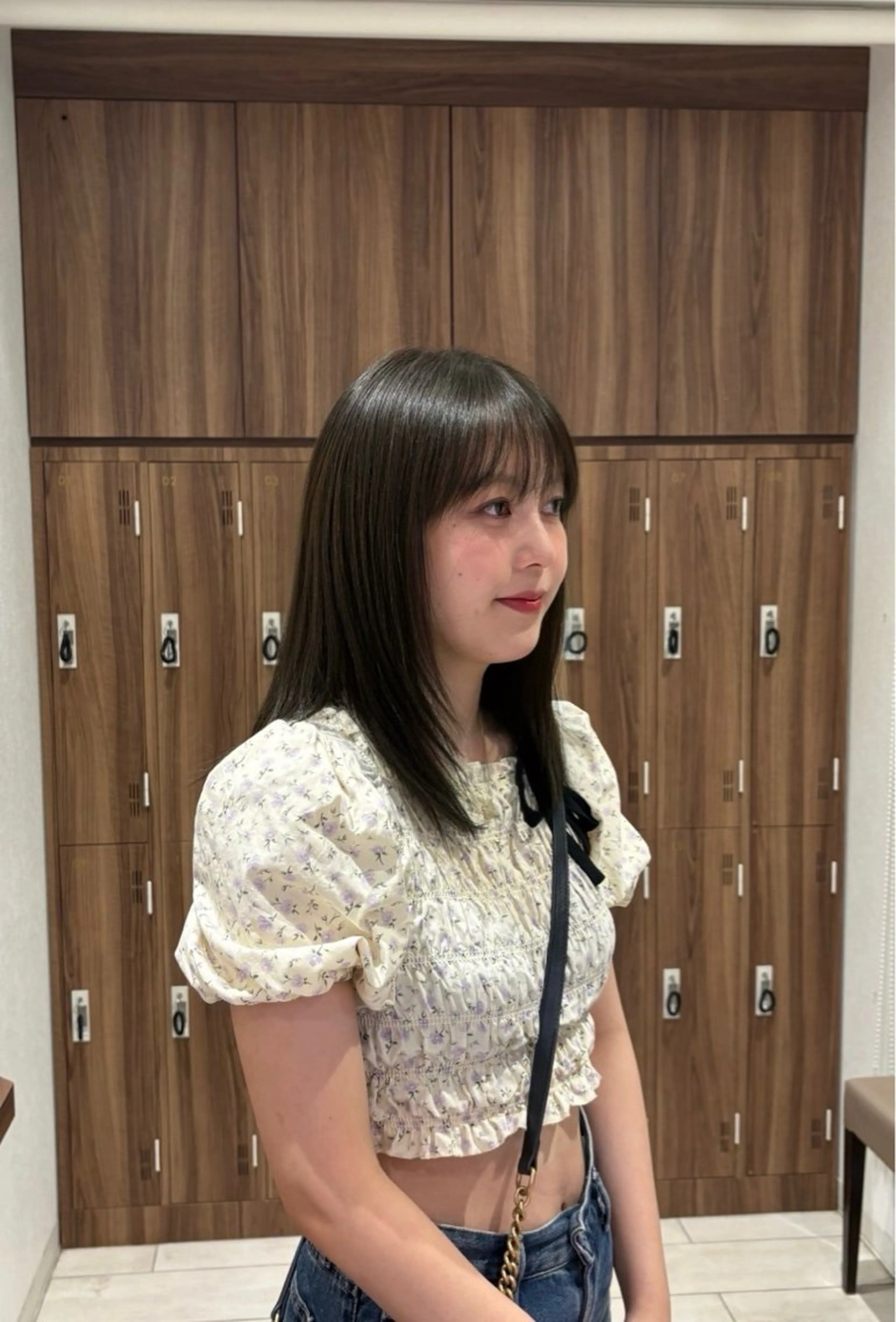 セミロング カラー ヘアカラー 小村 侑生のヘアスタイル