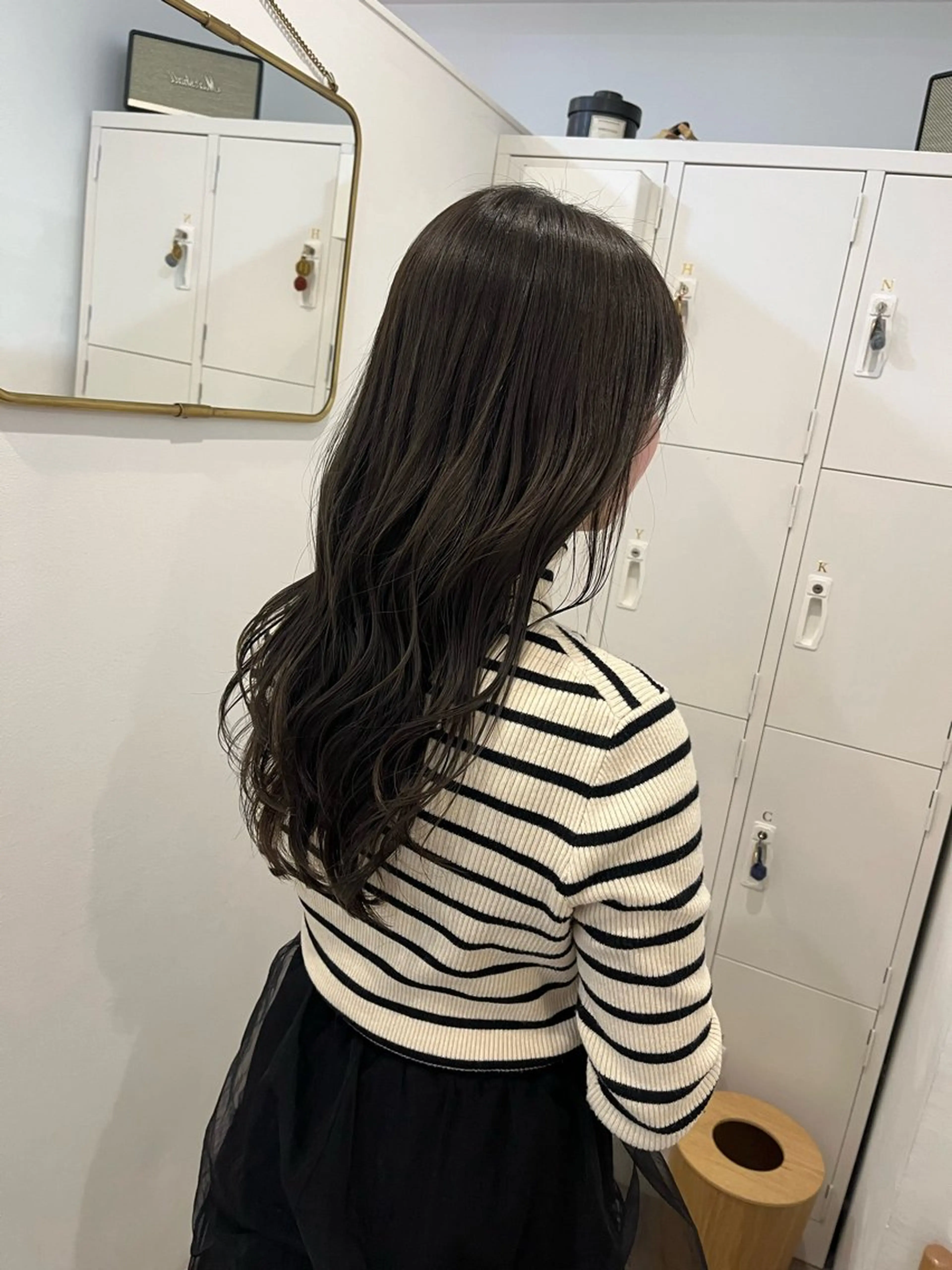 カラー グレージュ オリーブグレージュ オリーブグレー ヘアカラー Keina/ レイヤーモデル募集のヘアスタイル