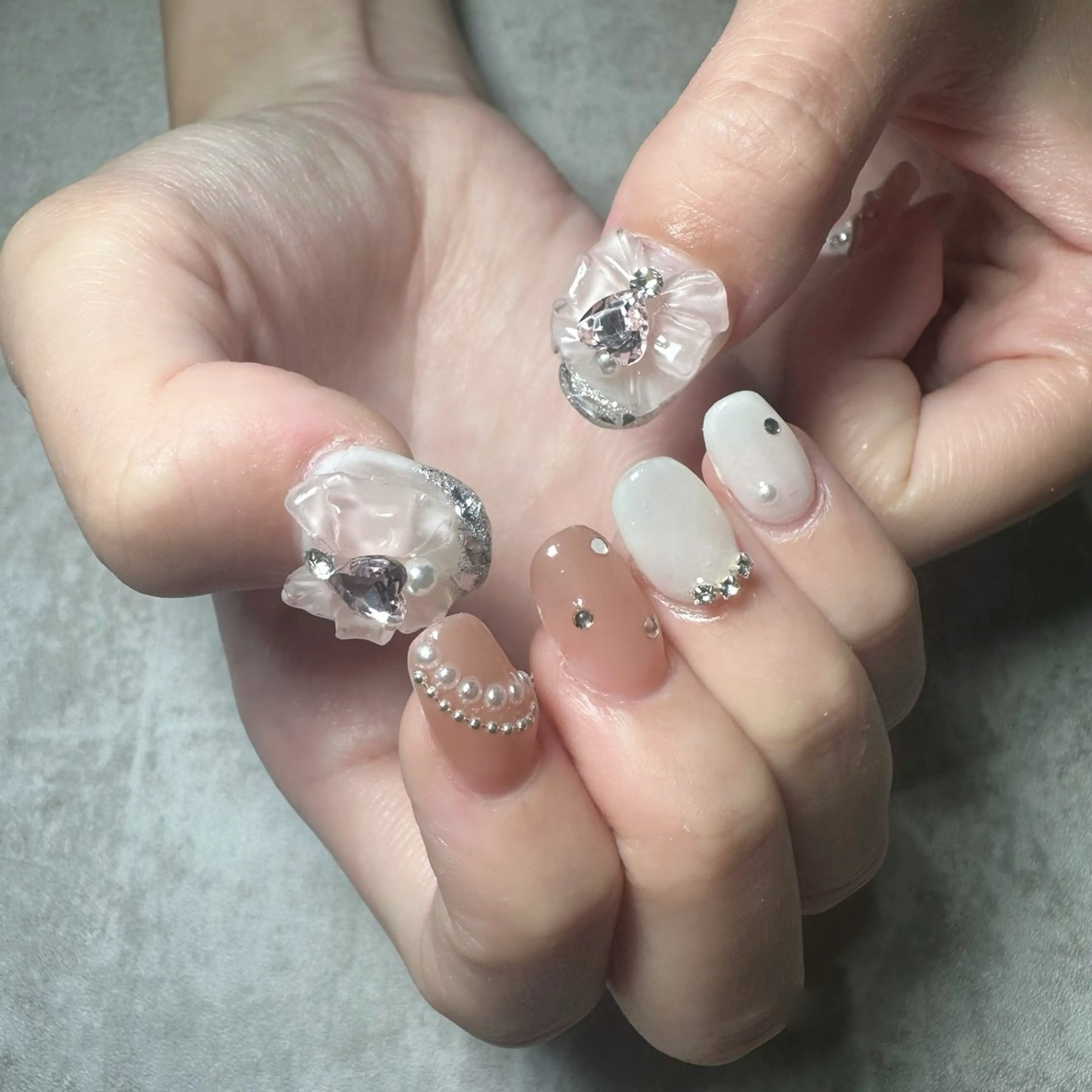 ミディアム 学生 プライベートサロン hinaのネイルデザイン