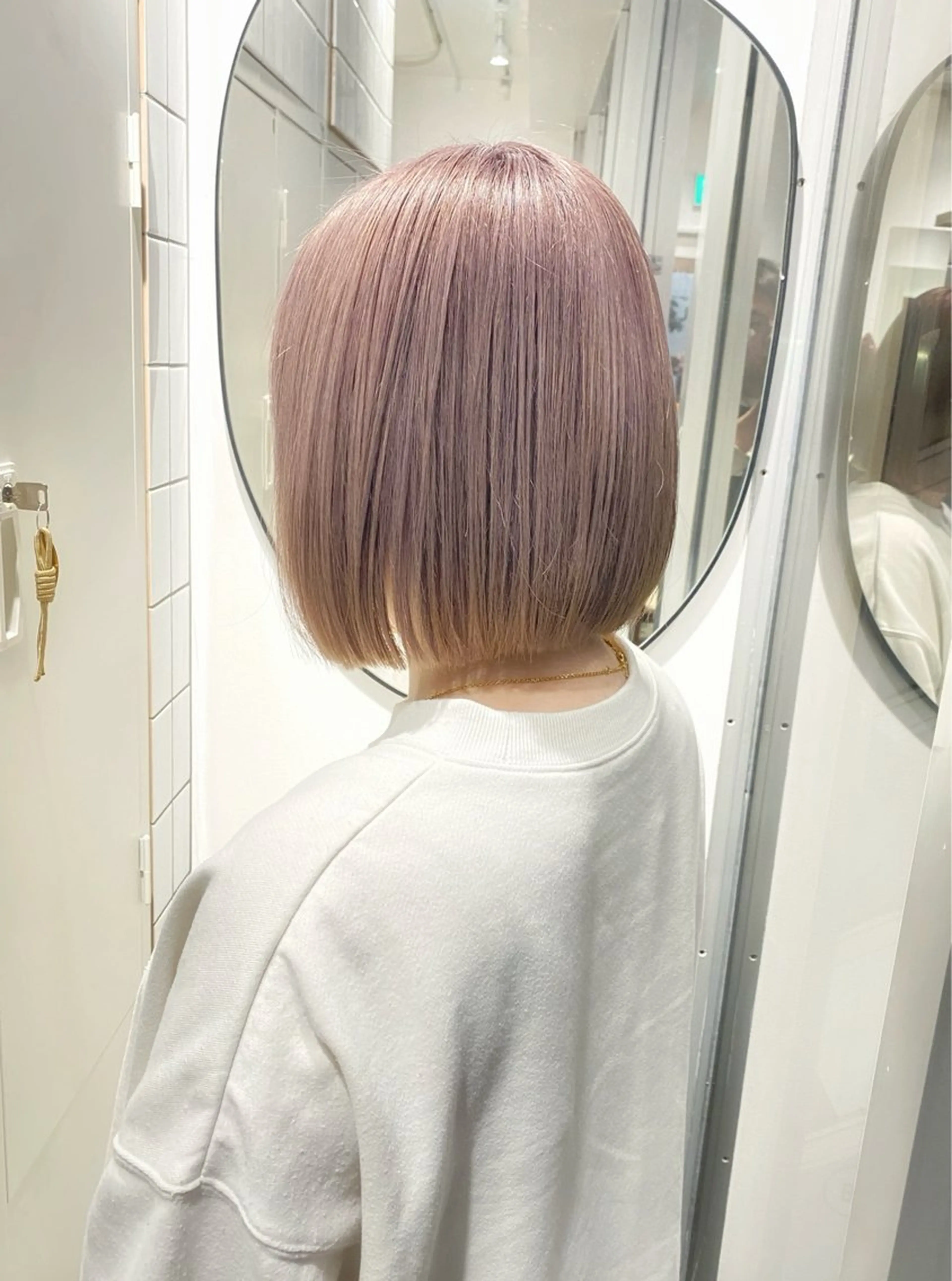 ショート カラー ハイトーンカラー ボブ SALOWIN新宿三丁目【サロウィン】所属・ハッシュレイヤー💐 透明感カラー💐青木のヘアスタイル