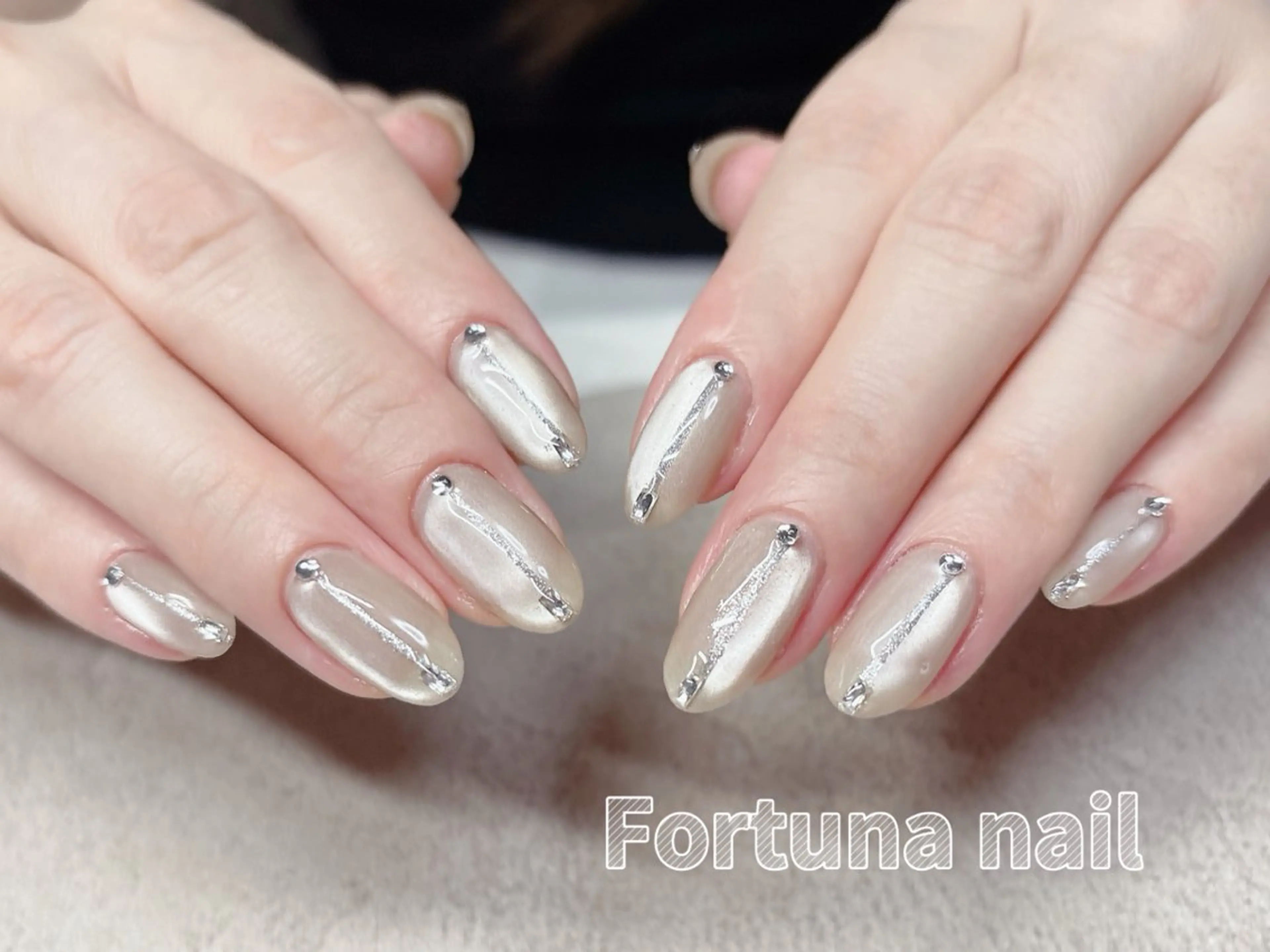 ネイル ハンドネイル Nail •Head スパFortunaのネイルデザイン