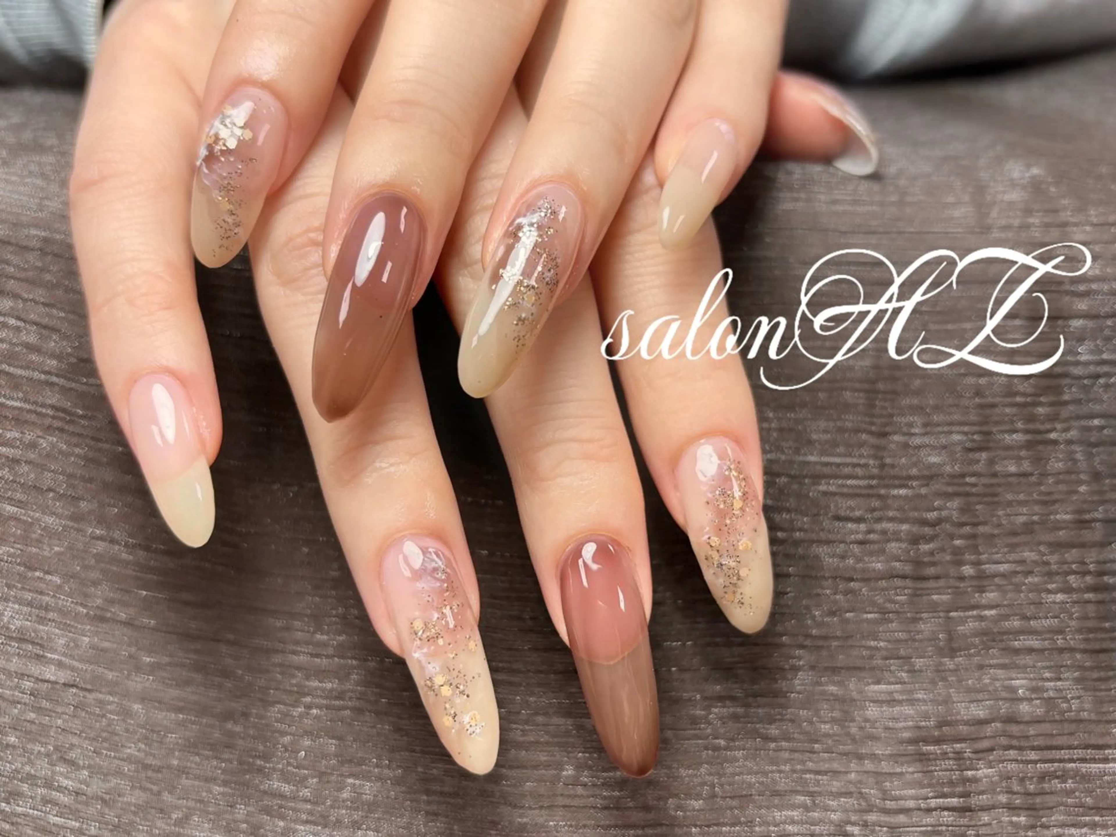 ネイル アートネイル 長さ出し フットネイル フレンチネイル ジェルネイル ハンドネイル salon AZのネイルデザイン