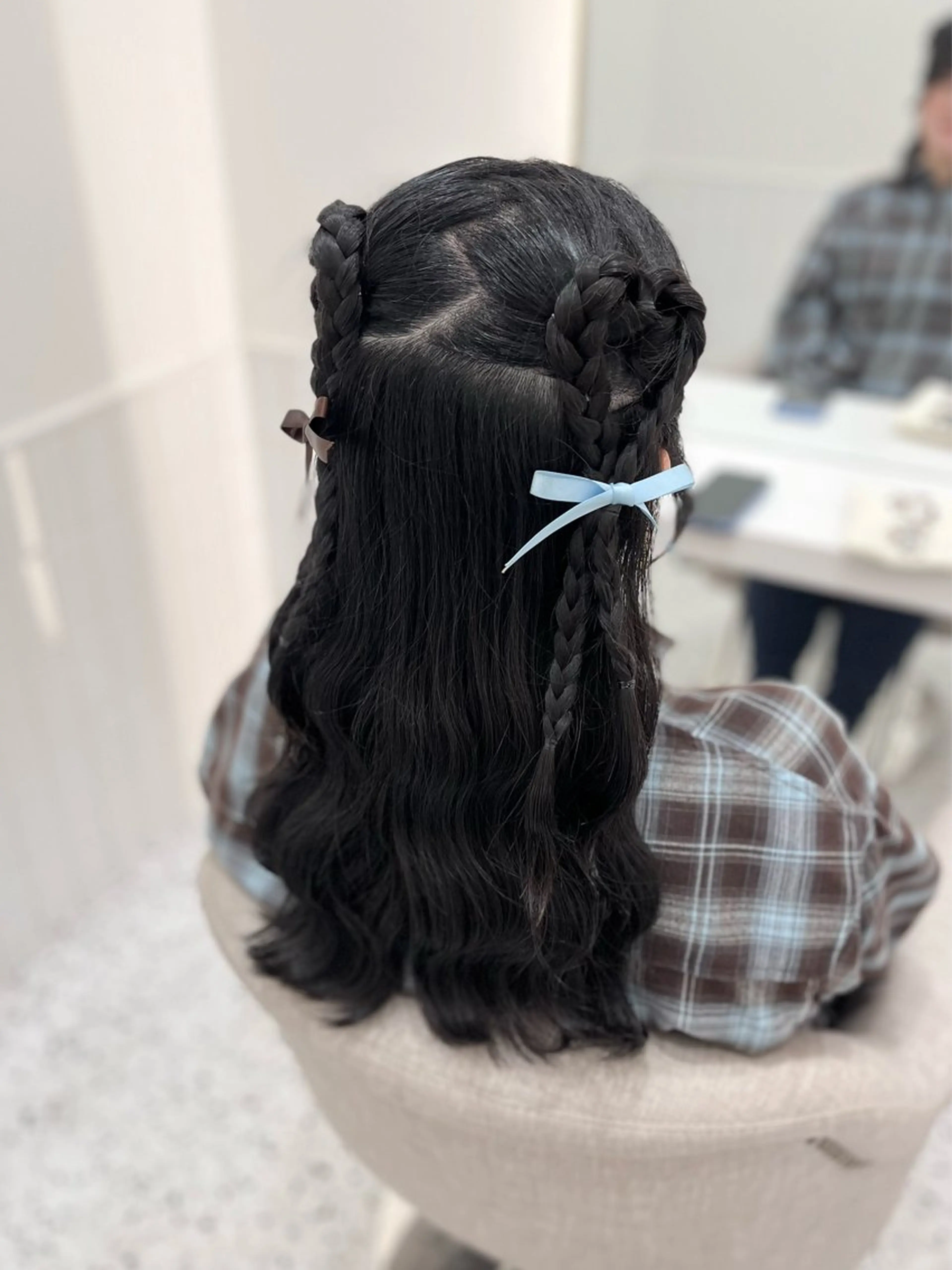 ロング ヘアアレンジ 新井 凪のヘアスタイル