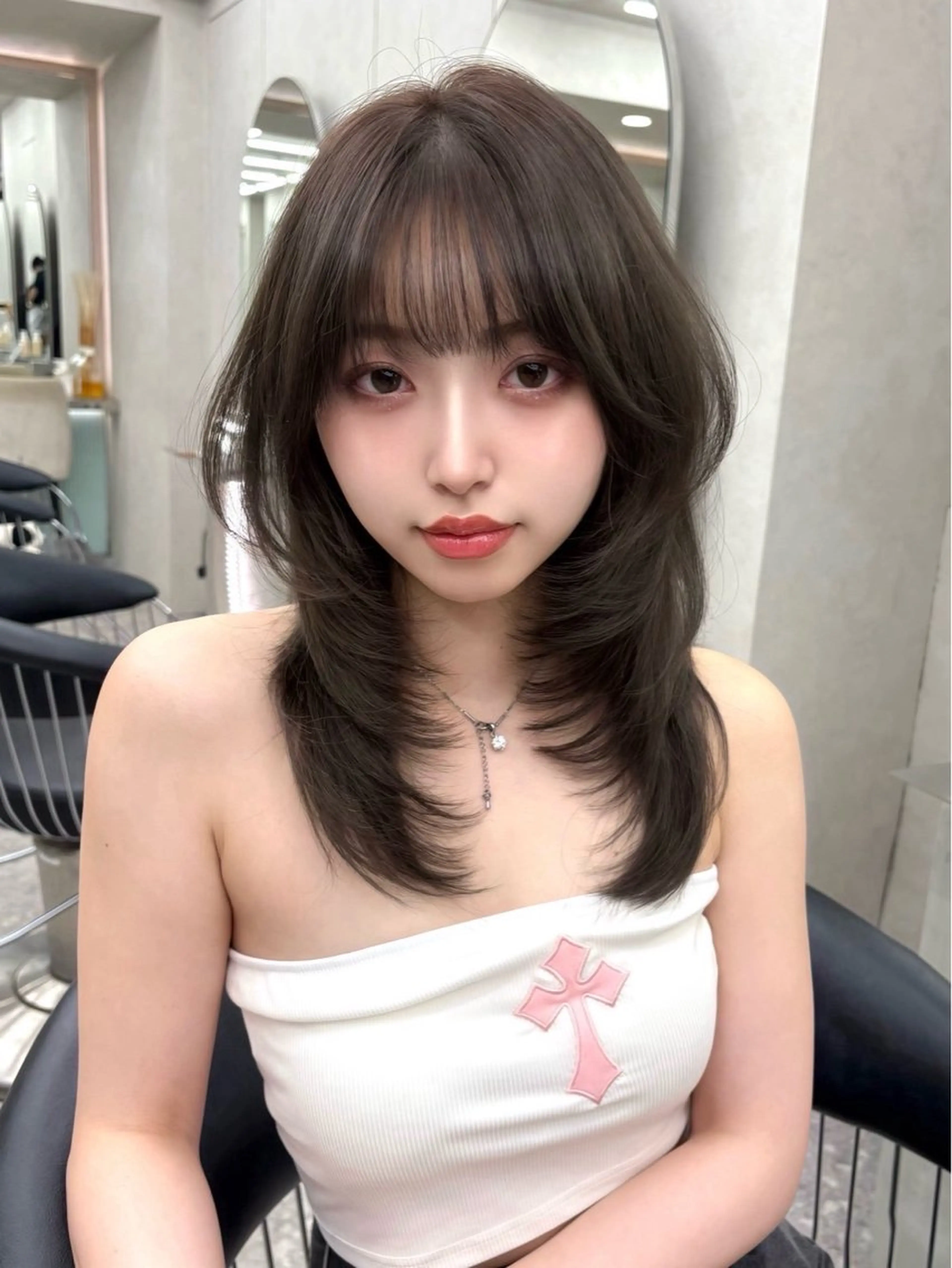 セミロング カラー カット トリートメント Lond mare レイヤーカット/韓国のヘアスタイル