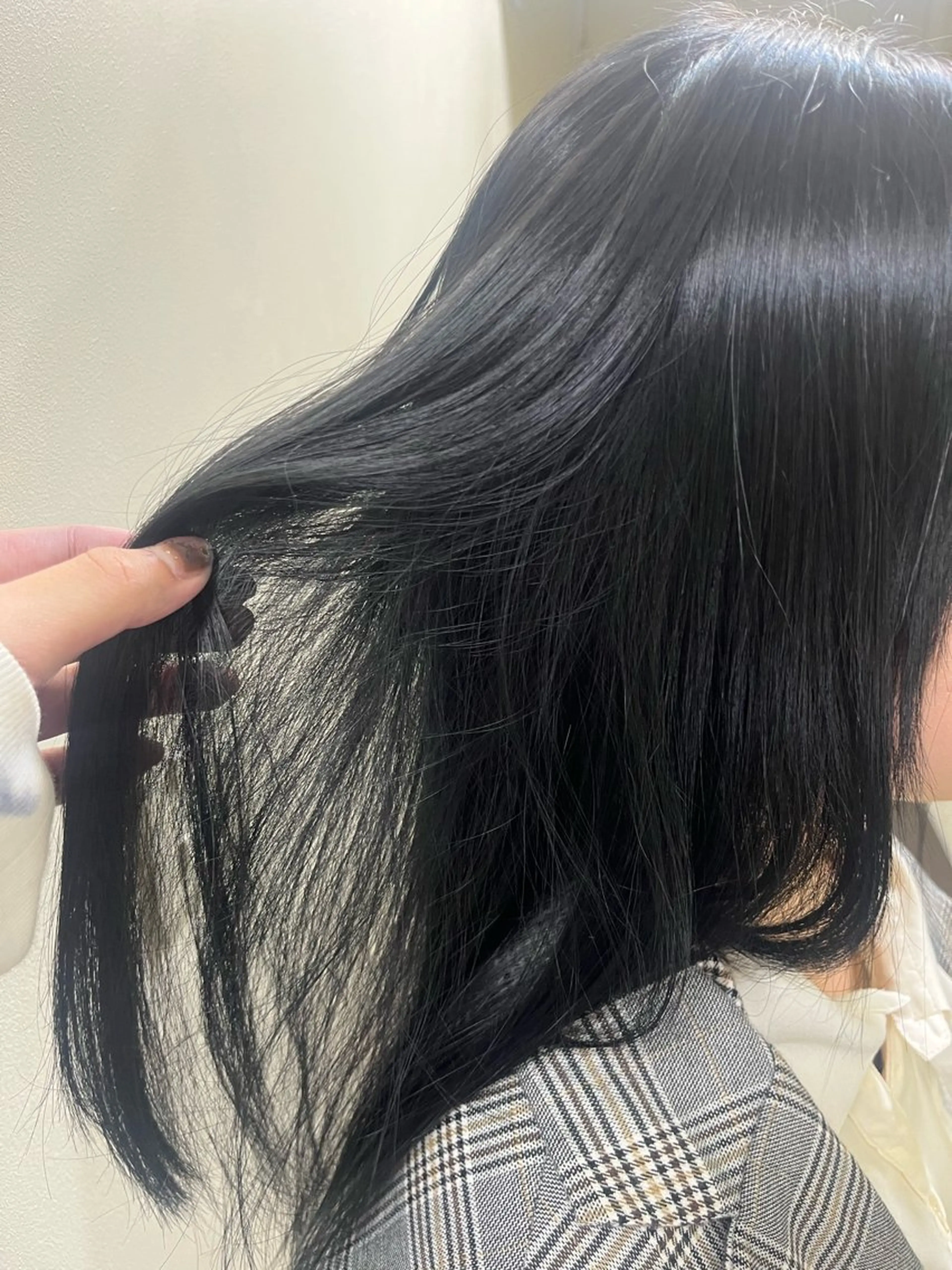ロング カラー 和 真のヘアスタイル