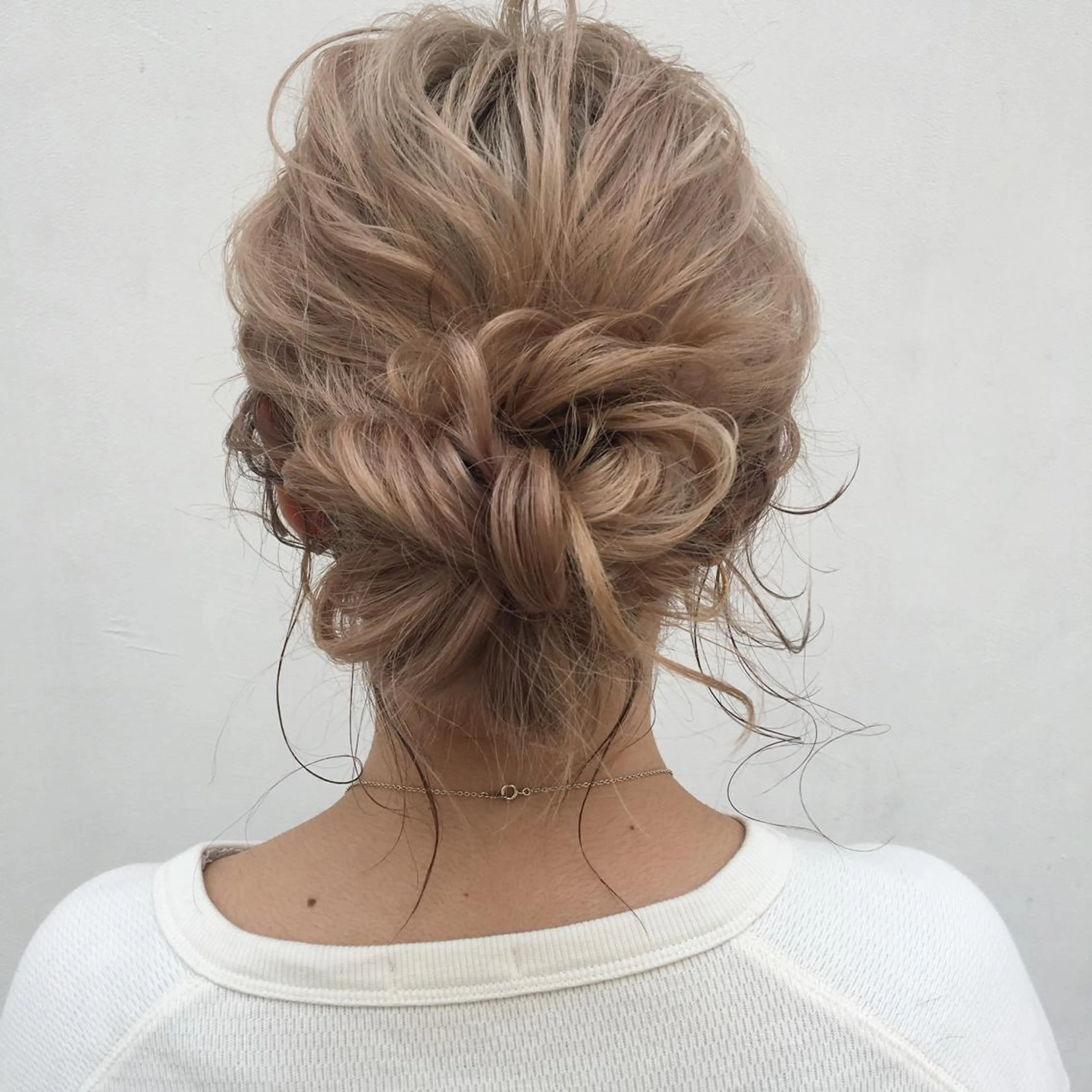 ミディアム ヘアアレンジ ヘアカラー funo. /透明感カラーのヘアスタイル