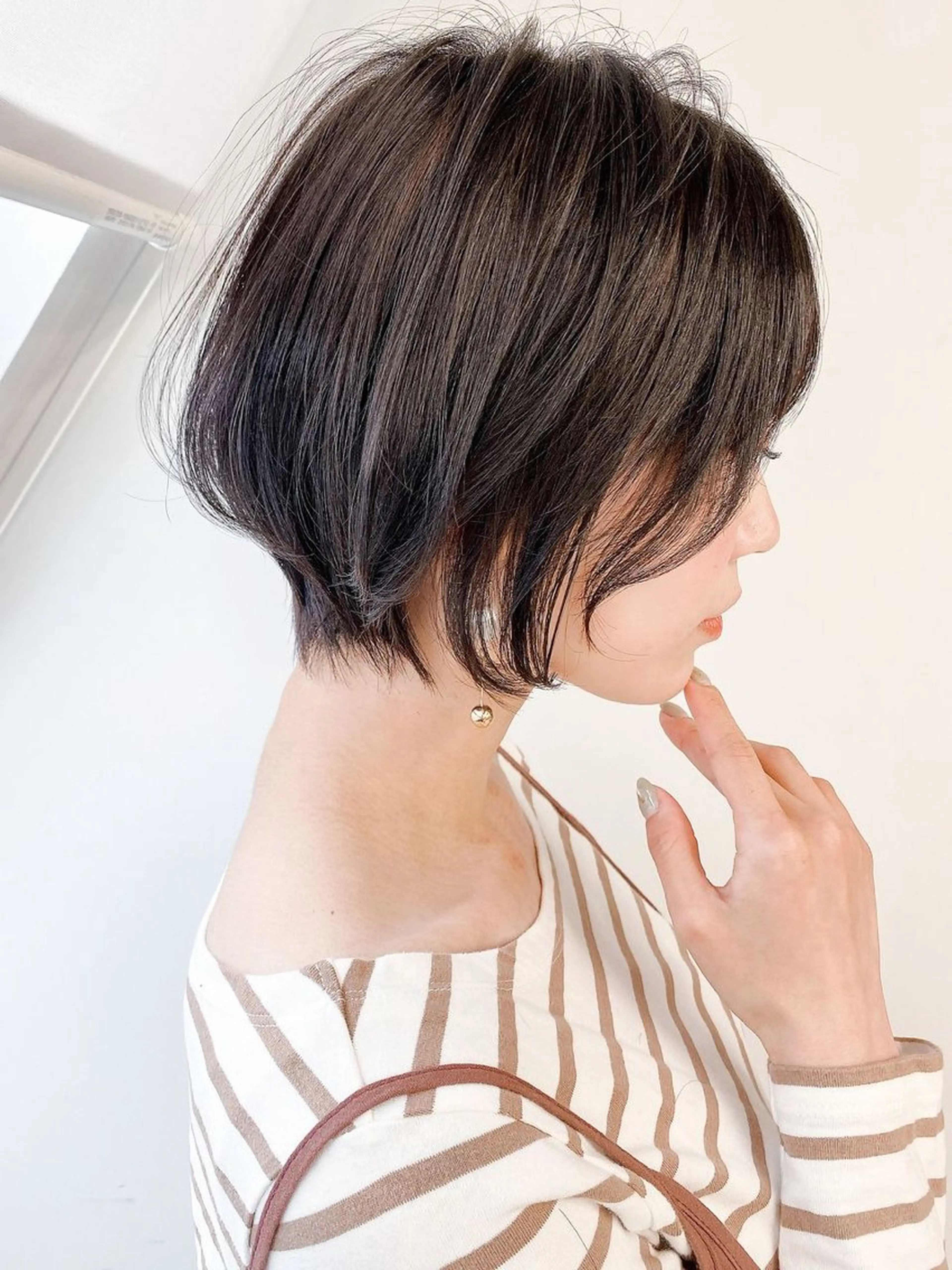 ショート eyesburg W/est所属・ショートボブ 村上のヘアスタイル