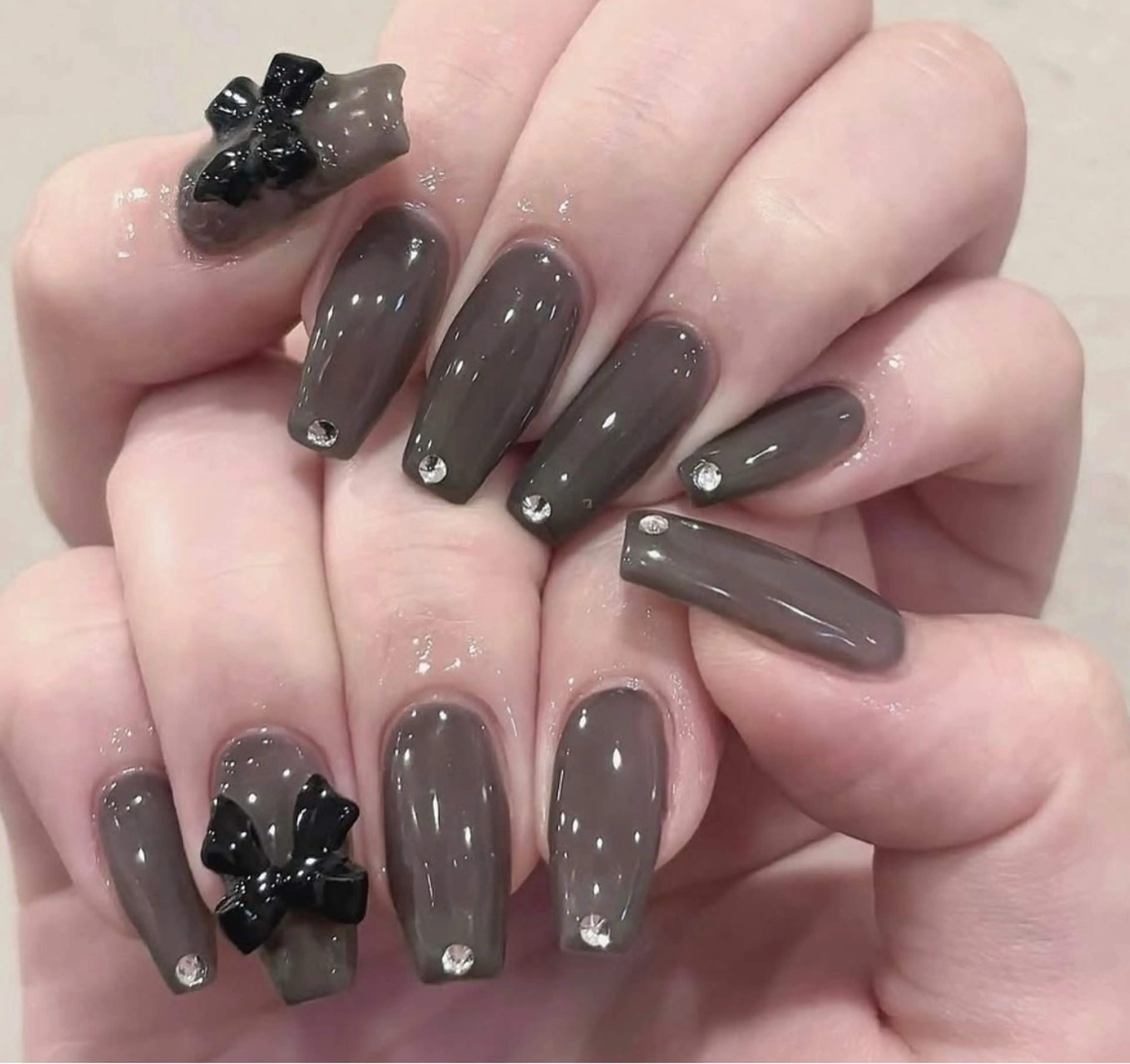 ネイル クリアネイル 成人式 フラッシュネイル フットネイル フレンチネイル 💫KASUMI 💅のネイルデザイン