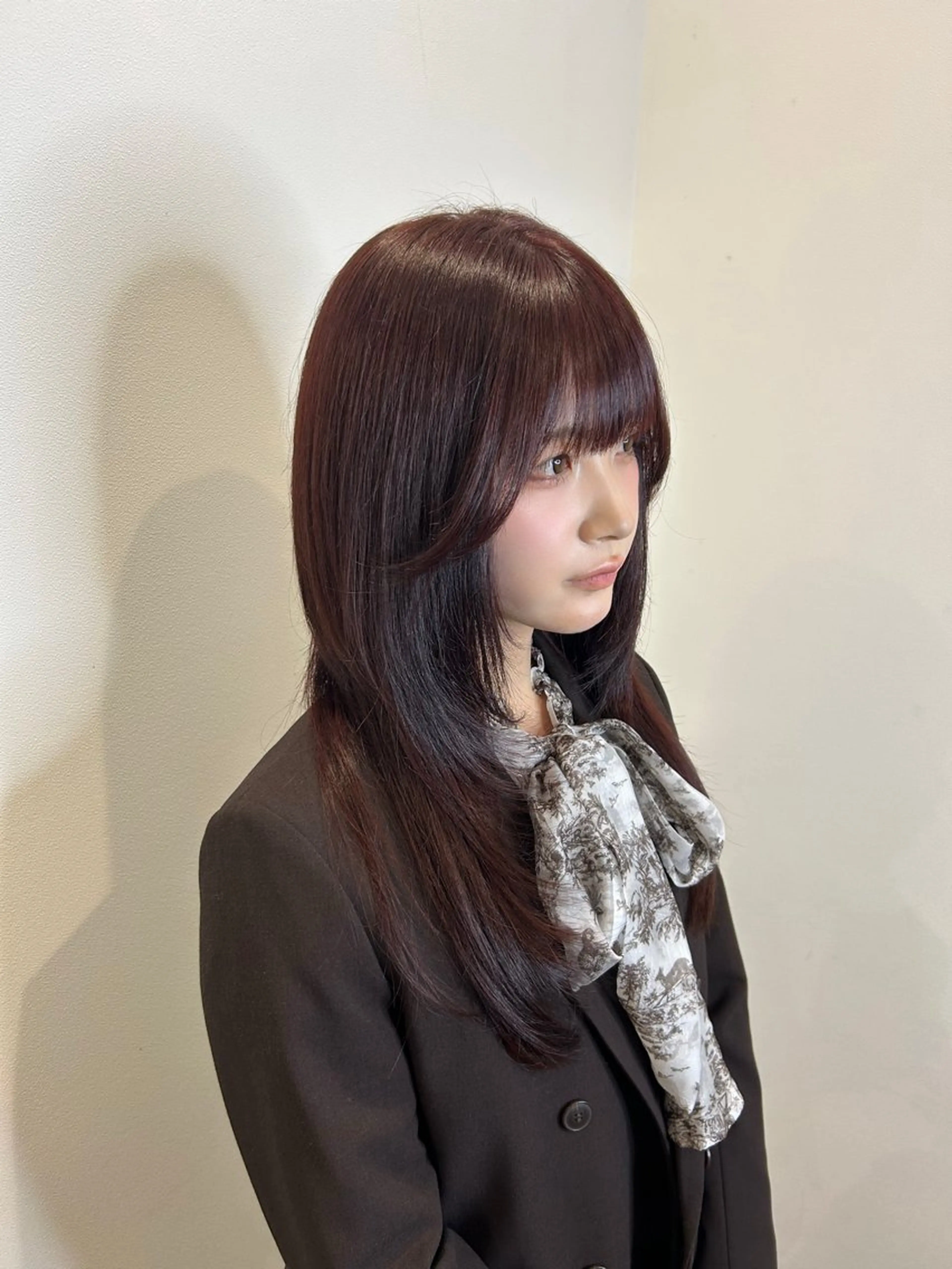 ロング 顔周りカット レイヤーカット カット ヘアカラー トリートメント ishizuka toaのヘアスタイル