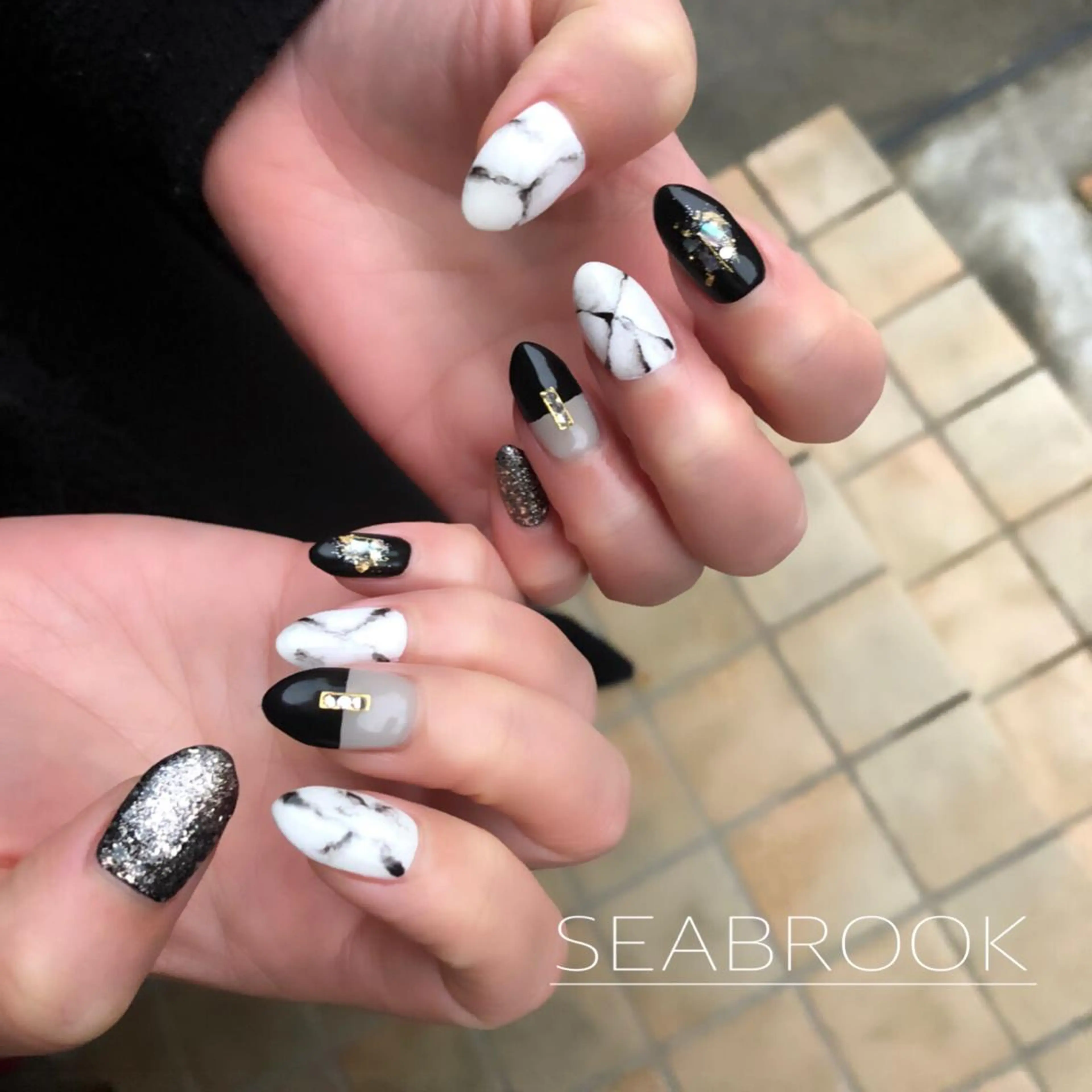 ネイル 鈴木 奈穂子のネイルデザイン