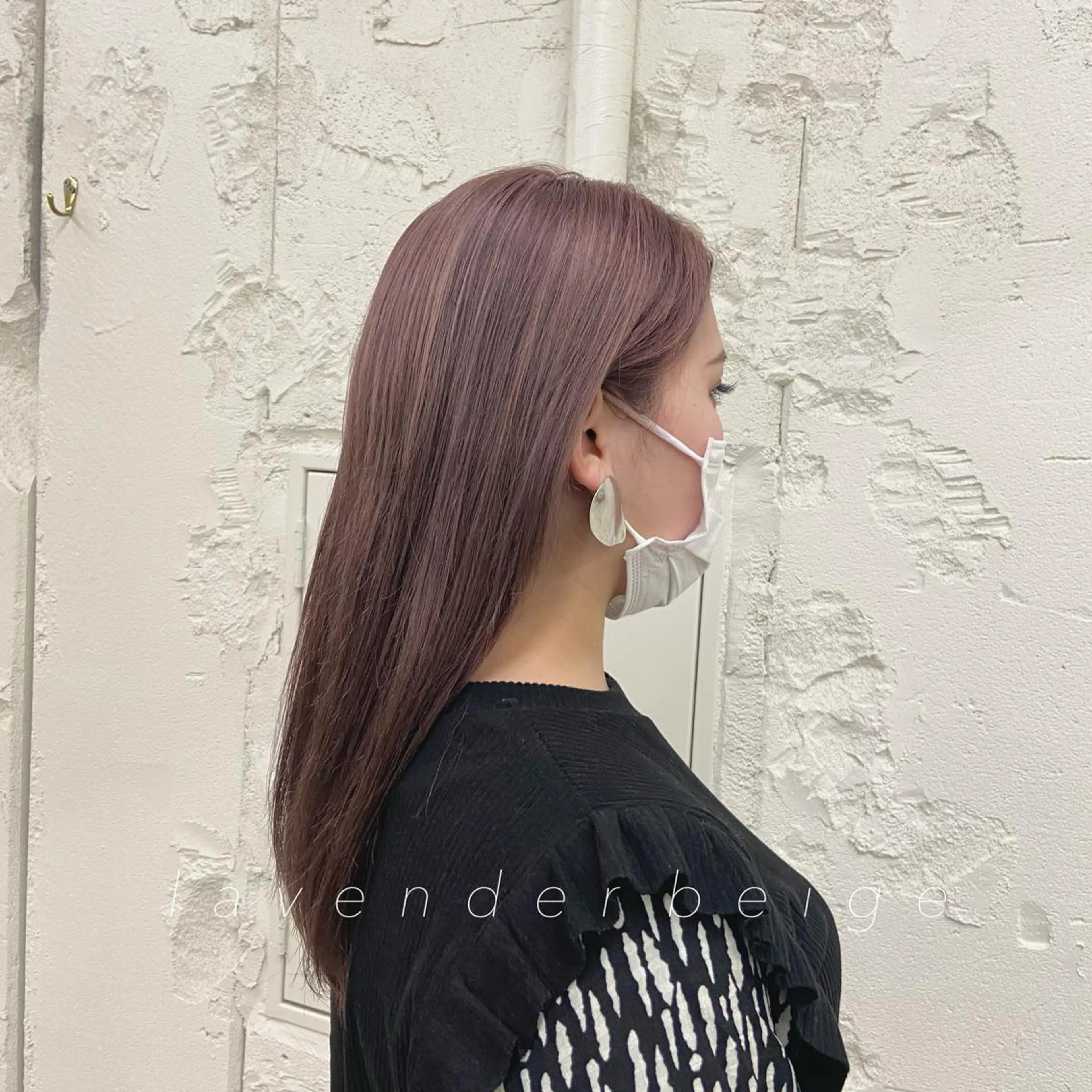 セミロング ハイトーン🦢 Natsumiのヘアスタイル