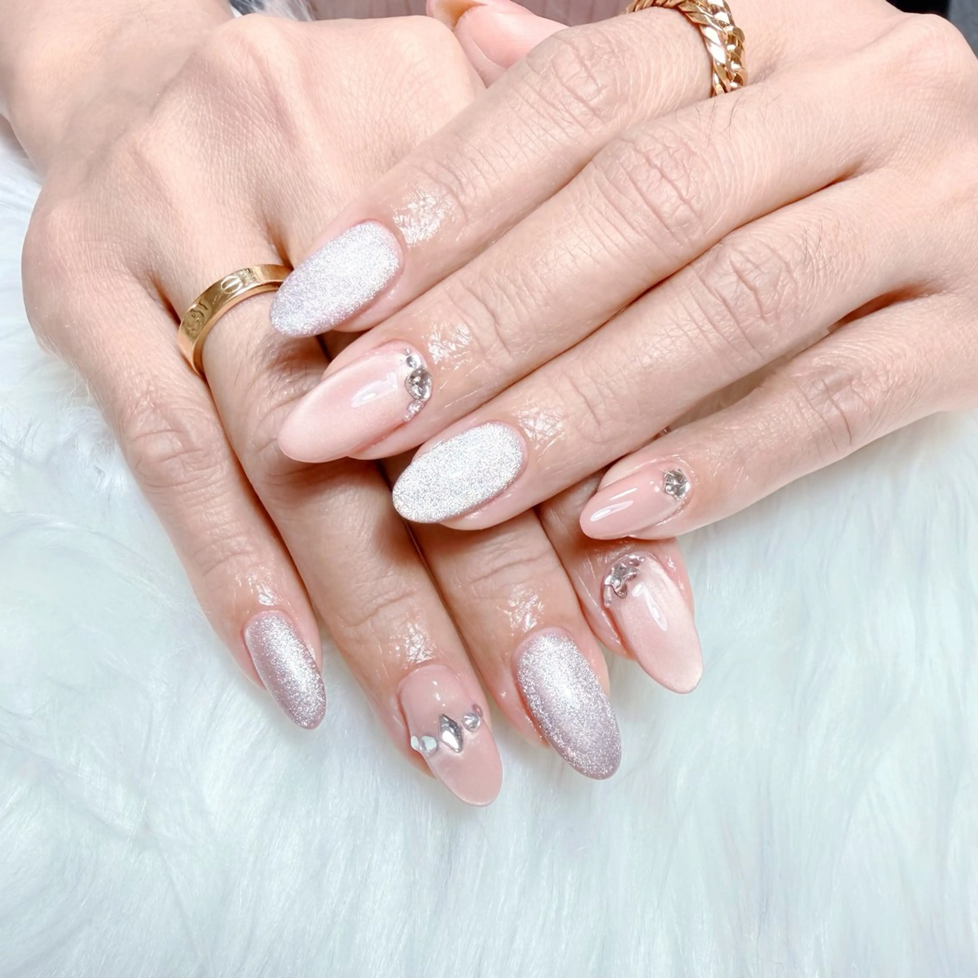 ネイル アートネイル 成人式 ジェルネイル ニュアンスネイル ネイルチップ Kora Nailのネイルデザイン