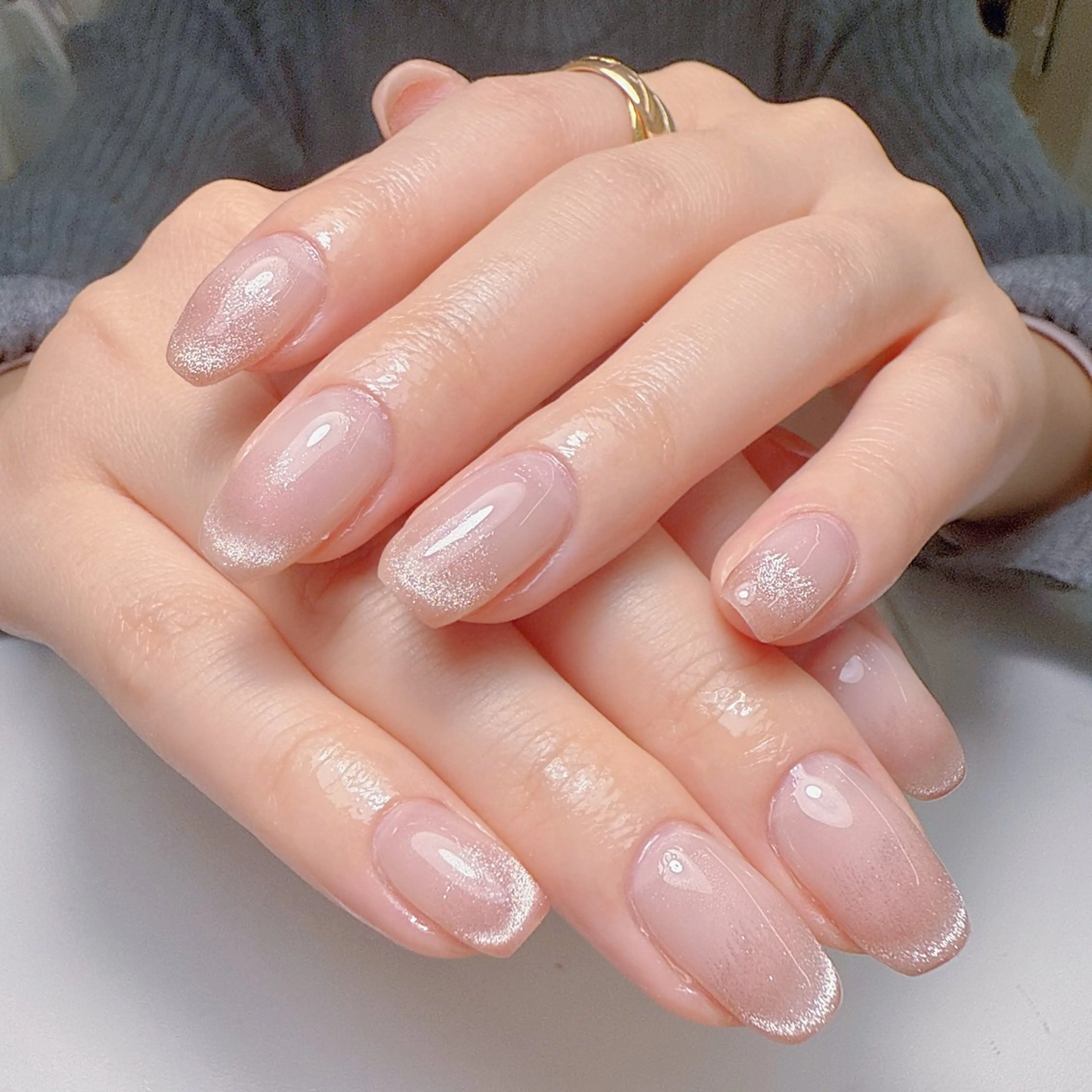 ミディアム FLORA NAIL SALON 黄兪榕のネイルデザイン