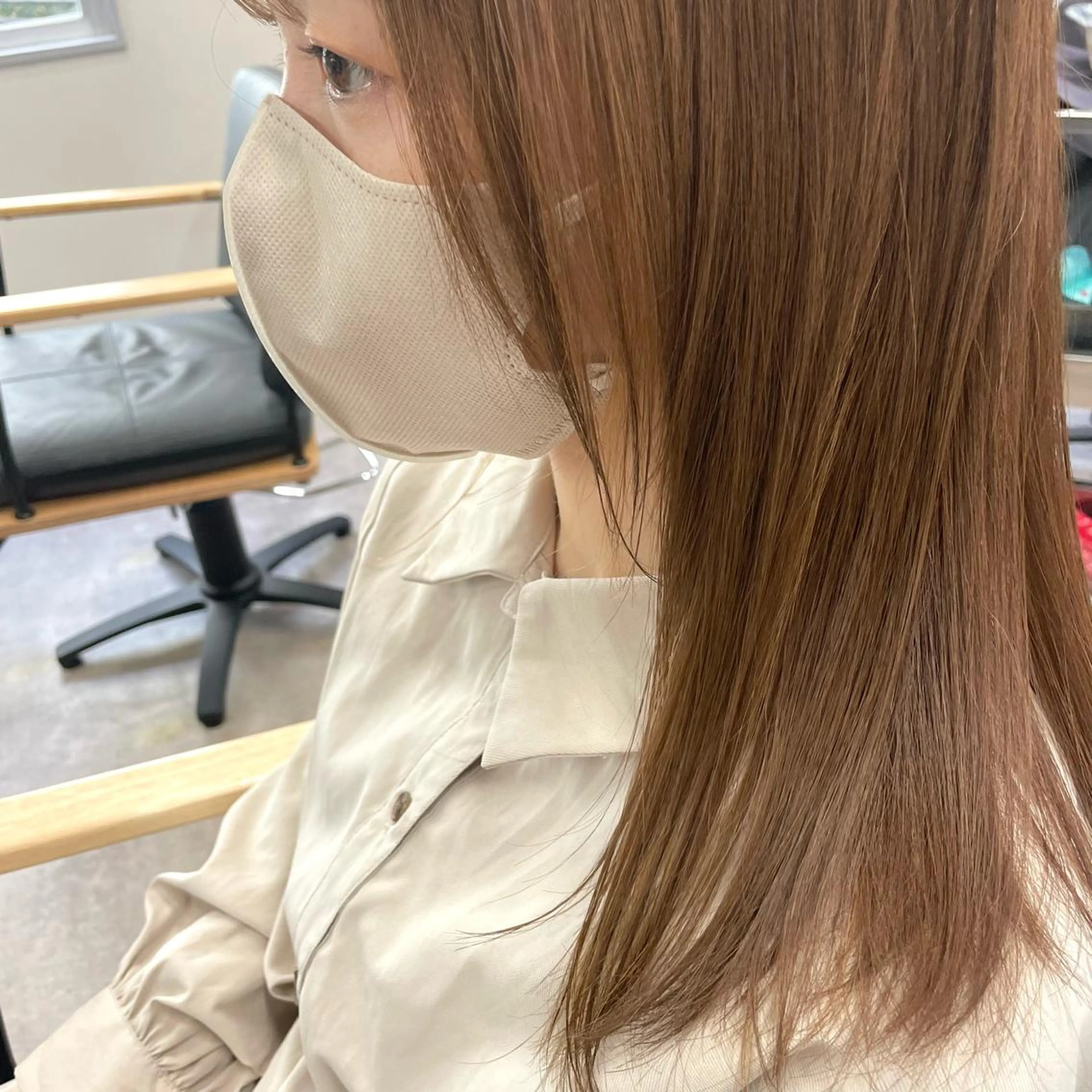 ミディアム カラー ヘアカラー トリートメント ヘッドスパ Qin shaire salon 原宿店所属・レイヤーカット 韓国ヘアayameのヘアスタイル