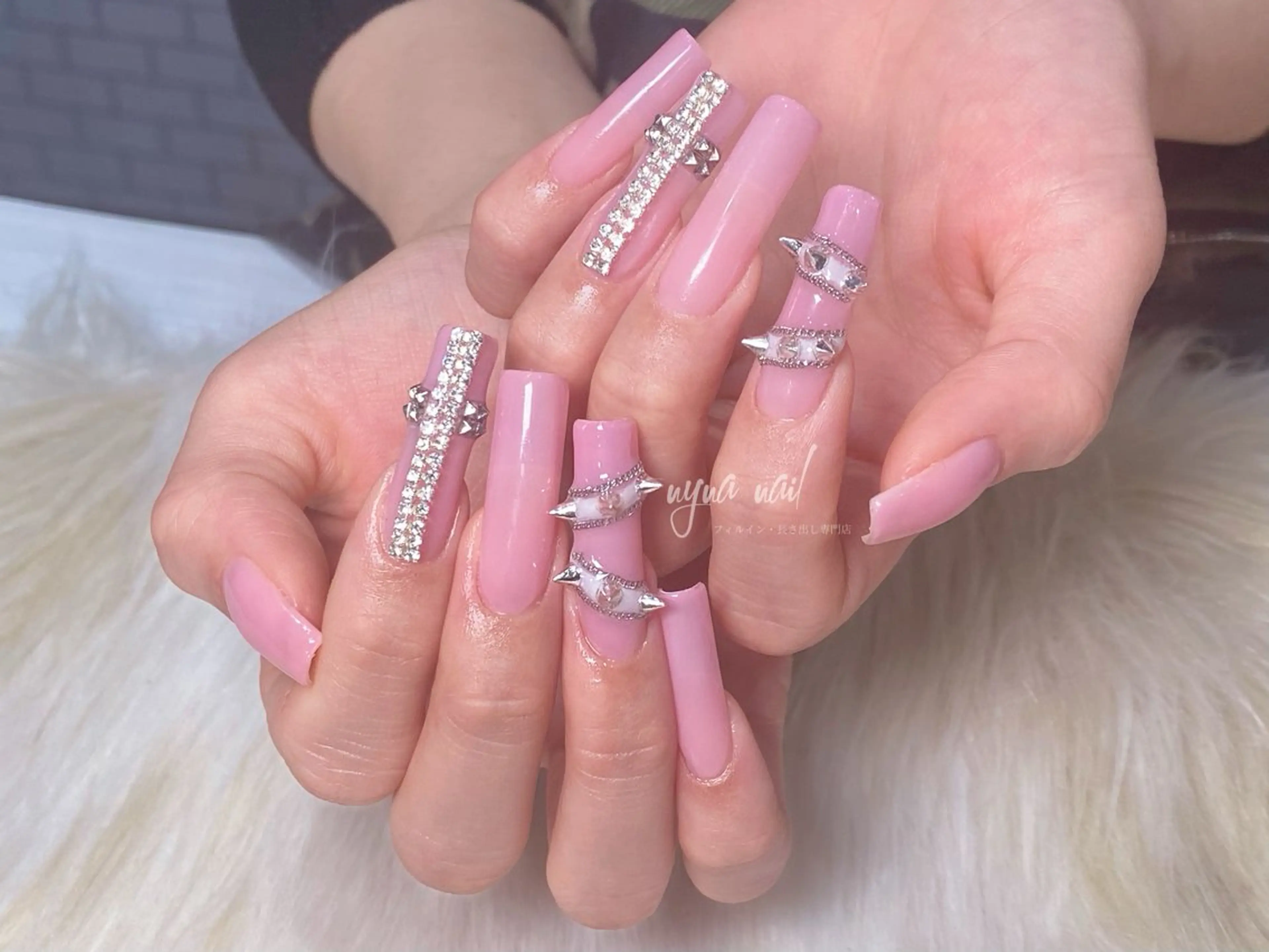 ネイル ハンドネイル 長さ出し専門 nynaのネイルデザイン