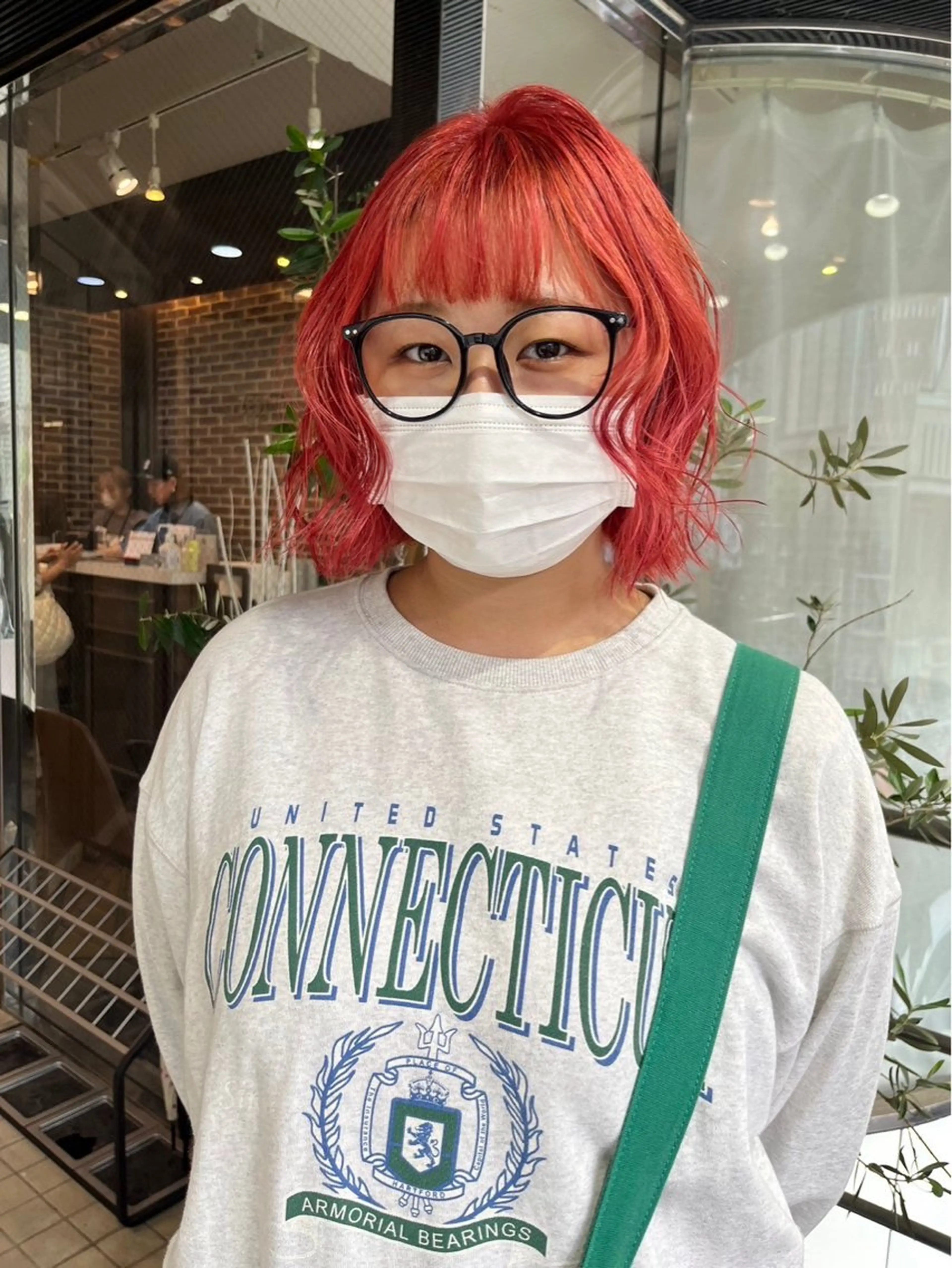 カラー ブリーチ ケアブリーチ ダブルカラー ハイトーンカラー インナーカラー ヘアカラー 暗髪/レイヤー/ボブ 🪩💫KAYOのヘアスタイル