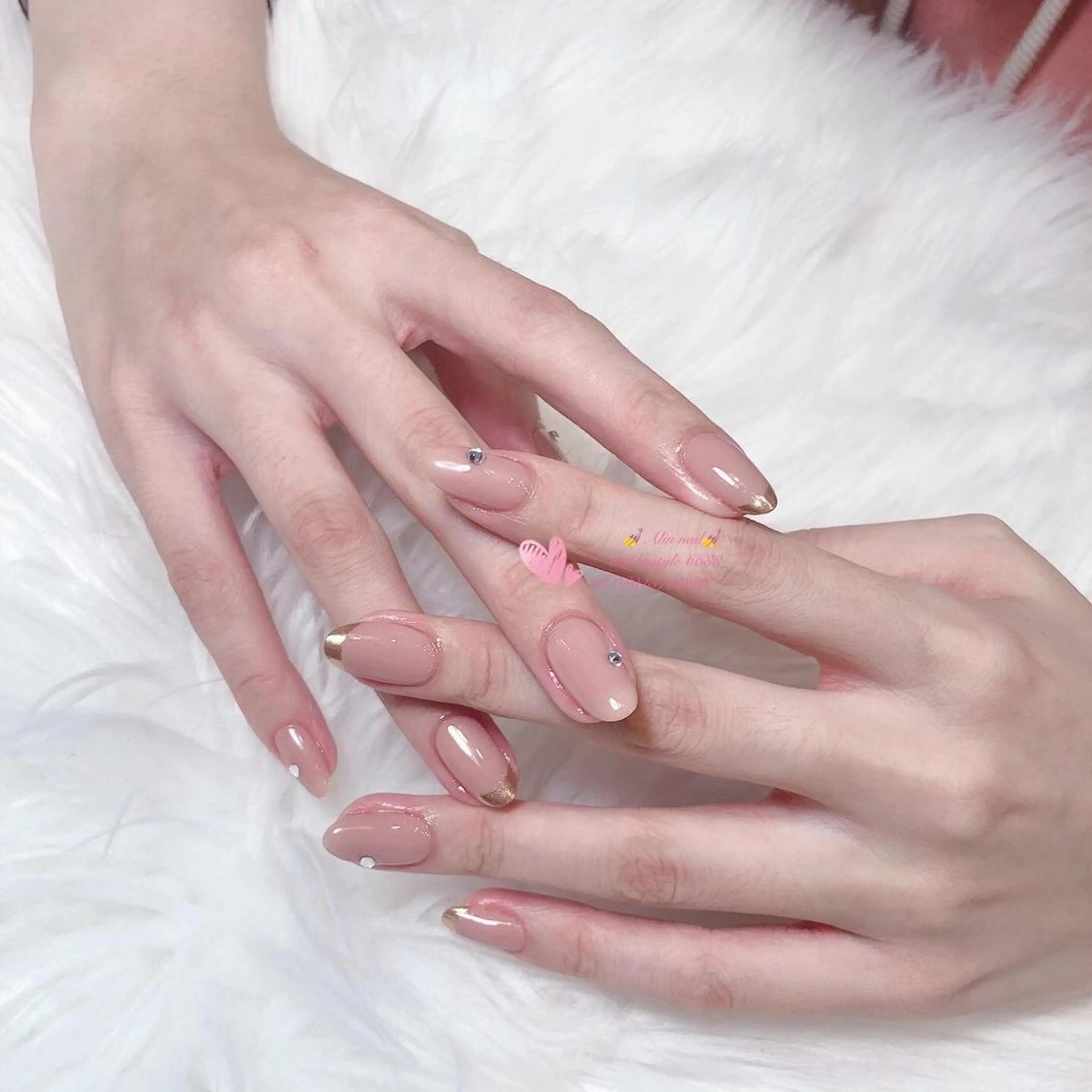 ネイル ネイルサロン 9Carats神田のネイルデザイン