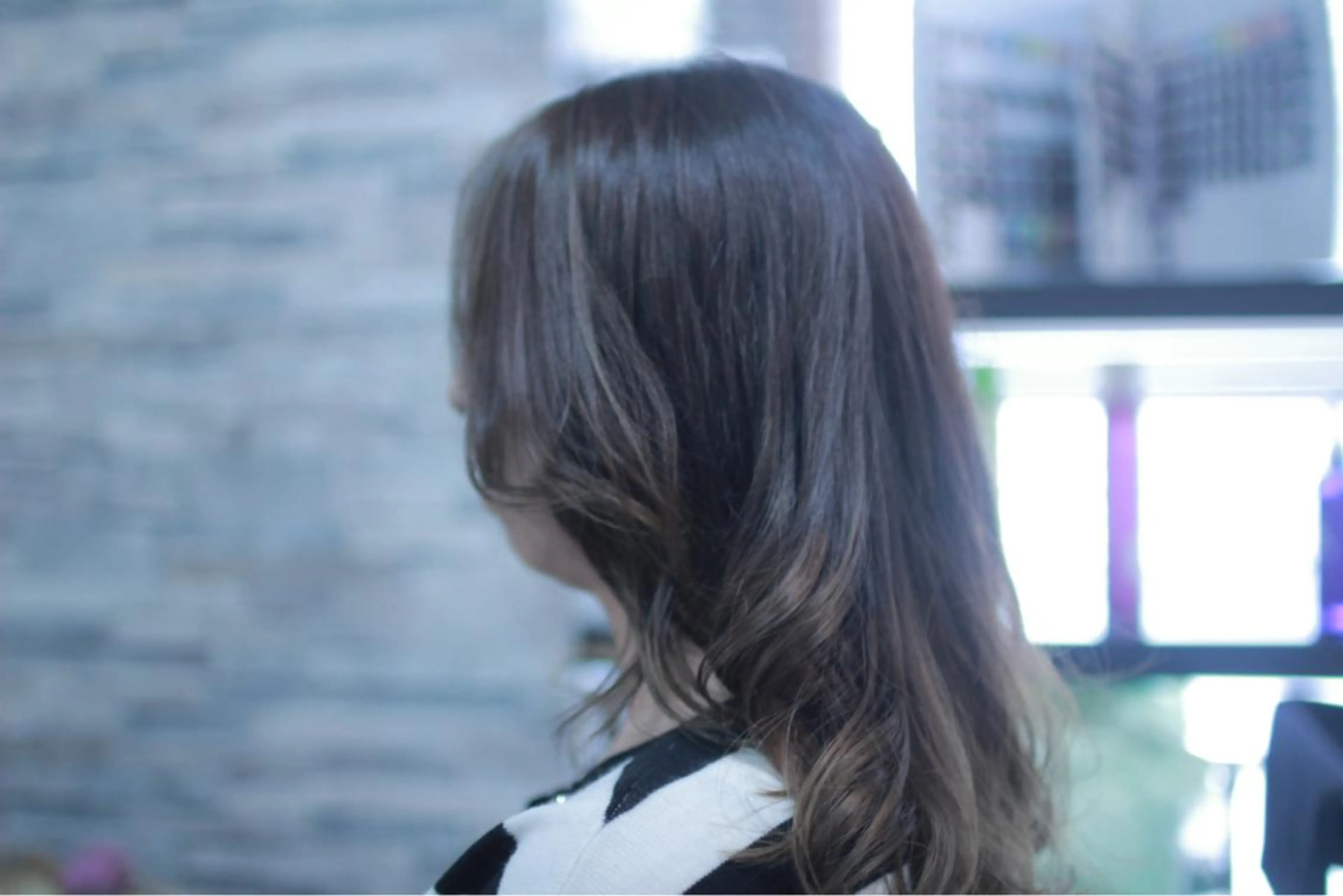 ミディアム V.S.O.P（ヴィソップ）所属・大通り1番出口1分 髪質改善ヴィソップのヘアスタイル