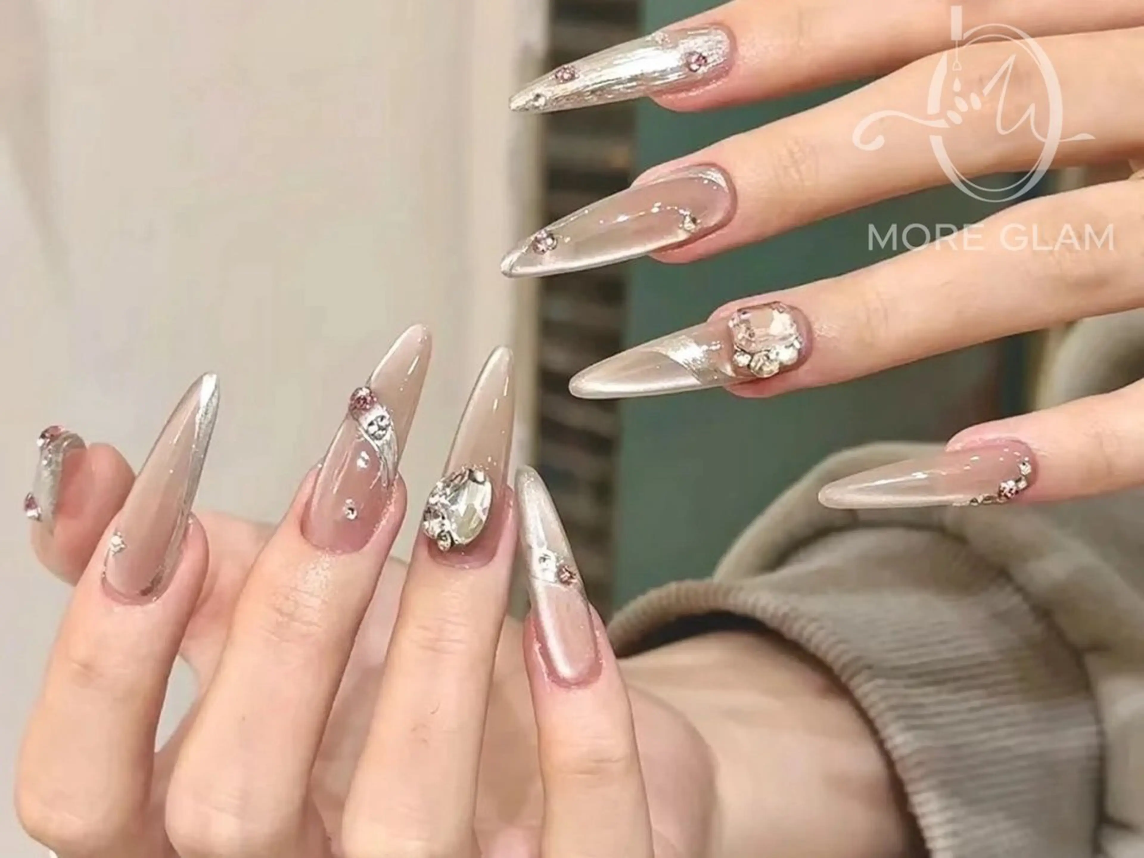 ネイル 長さ出し フットネイル フレンチネイル ジェルネイル 韓国ネイル MoreGlam ネイルのネイルデザイン