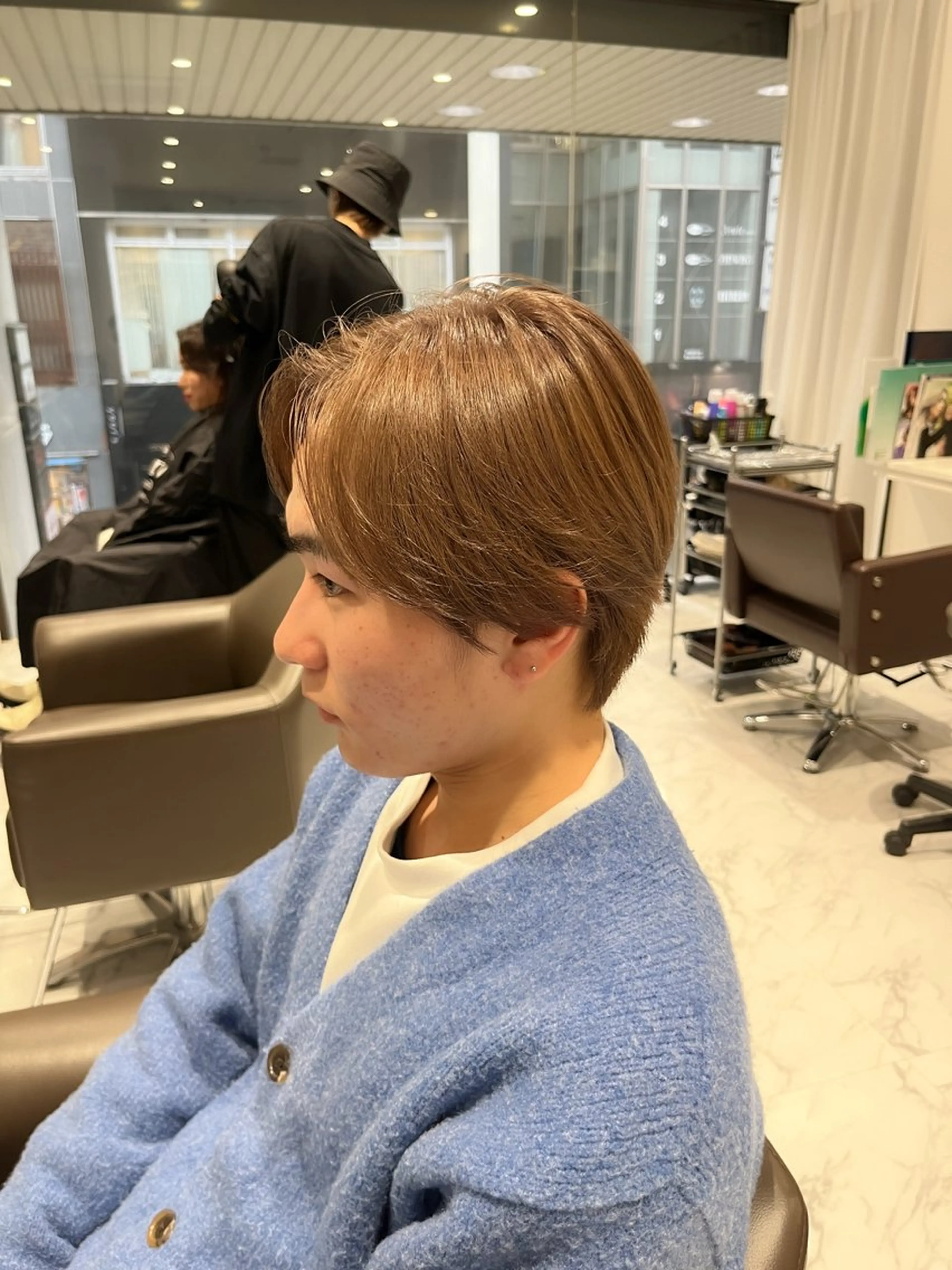 カラー メンズ ヘアカラー 坂本 理輝のヘアスタイル