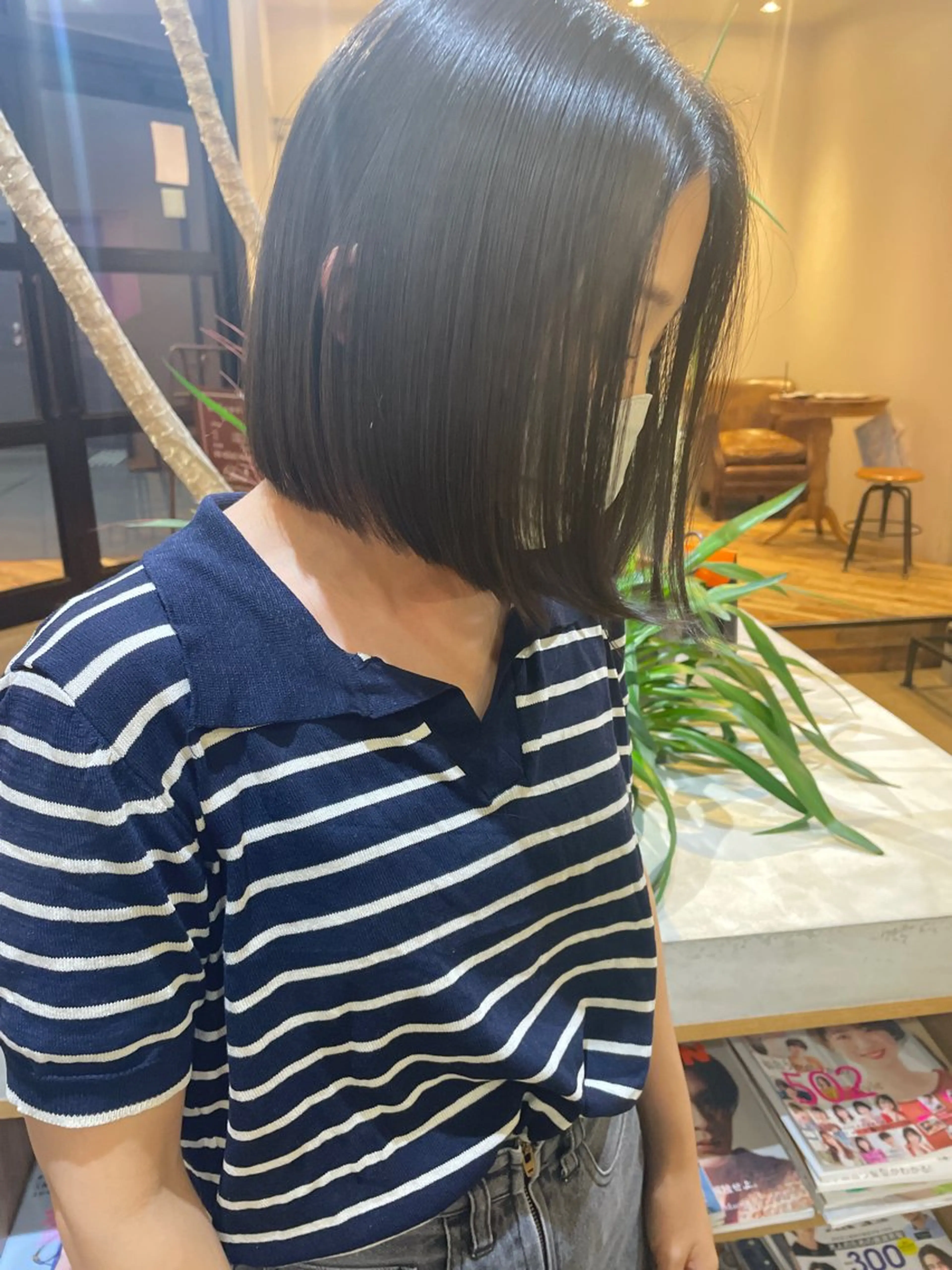ミディアム lolonois ナガオカカオリのヘアスタイル