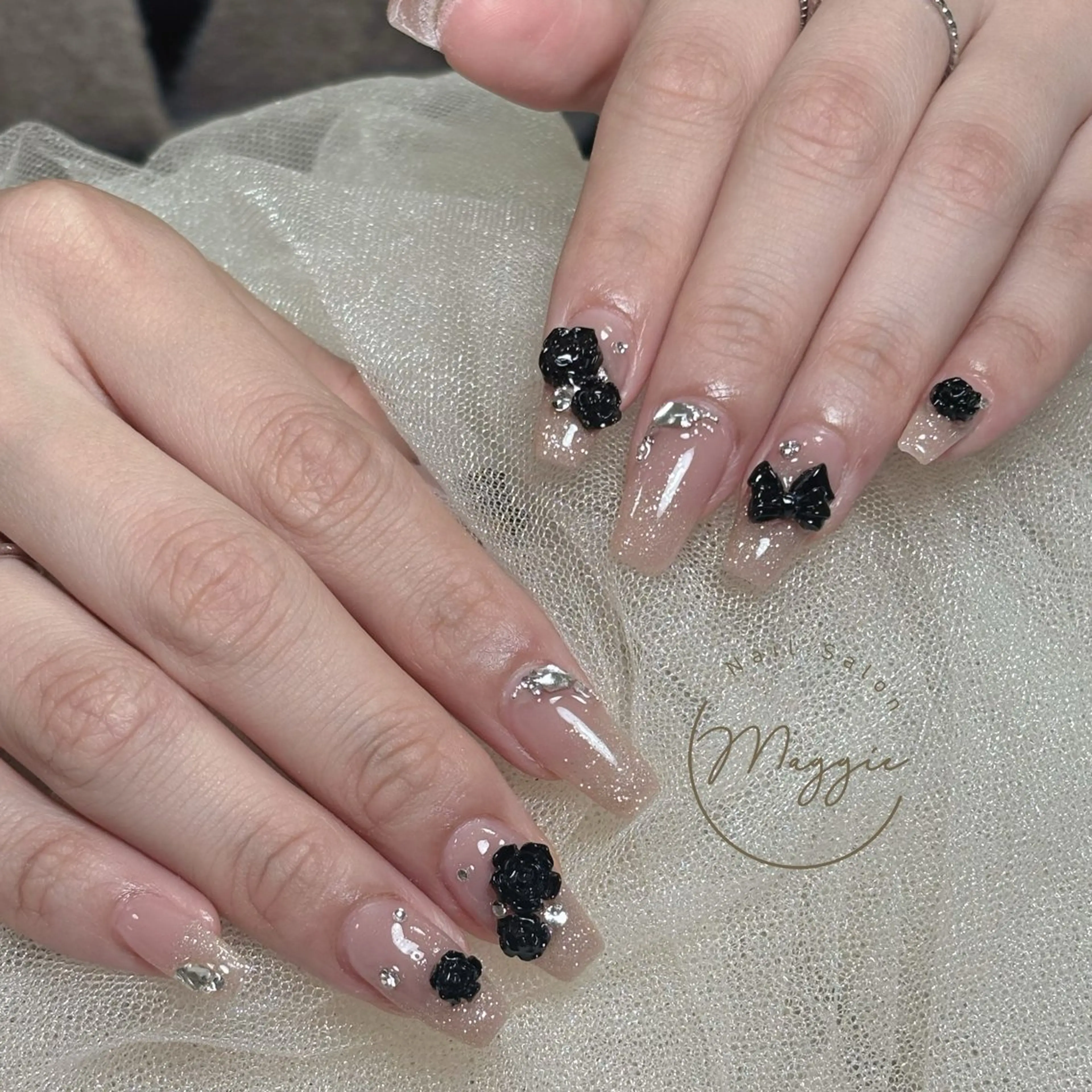 ネイル Maggie. Rのネイルデザイン