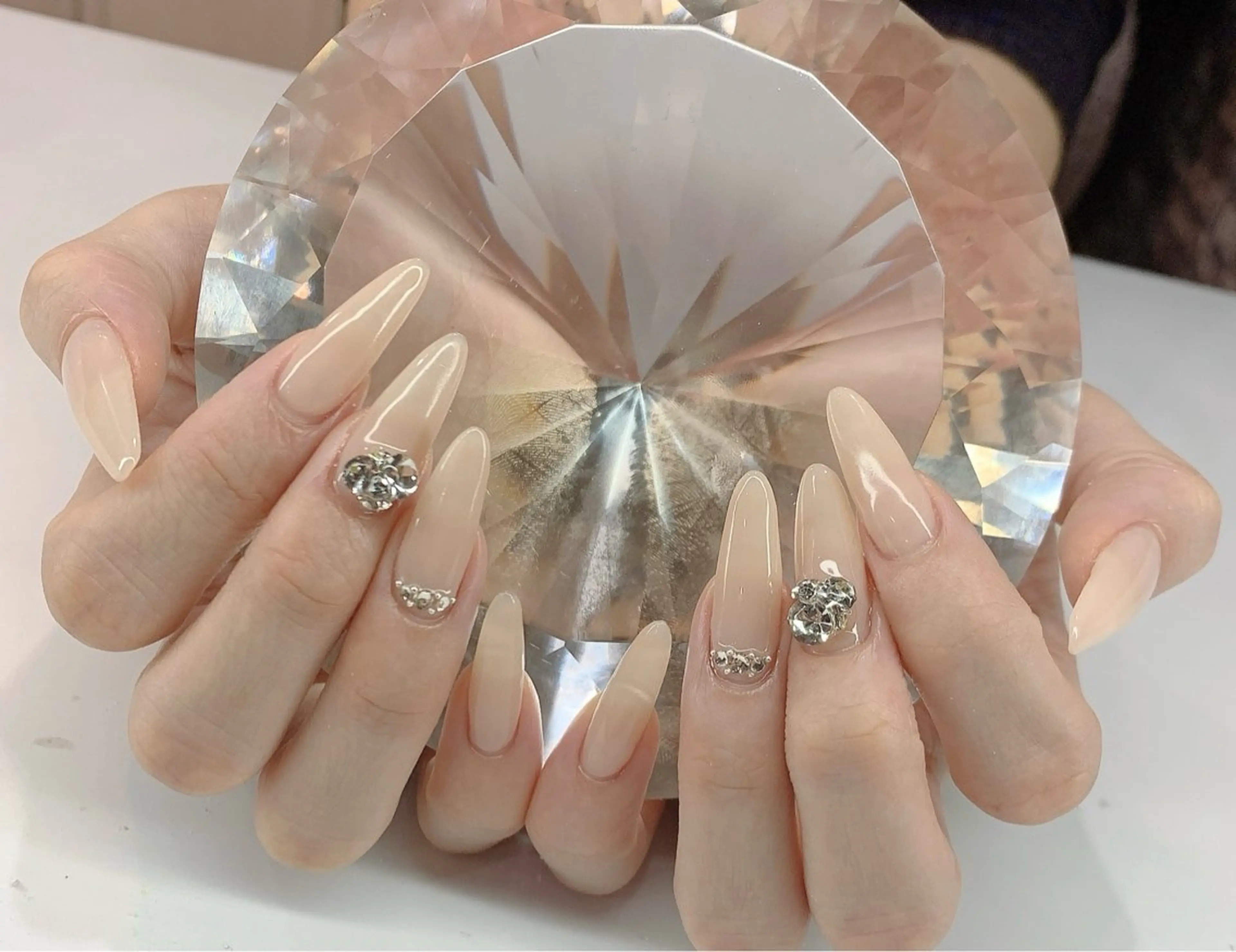 ネイル ハンドネイル LoaChaton kaeのネイルデザイン