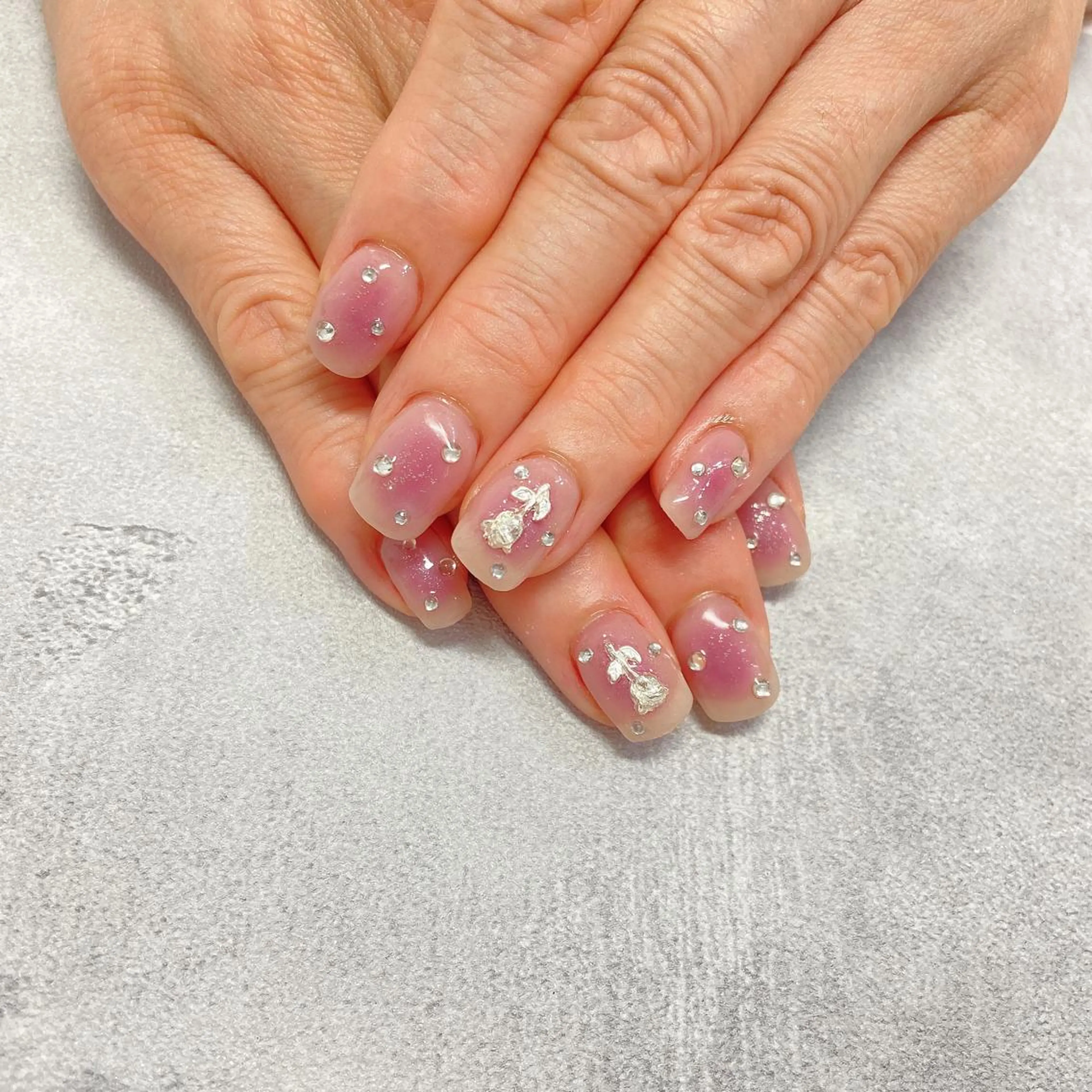 ネイル TiaryＮail Mayaのネイルデザイン