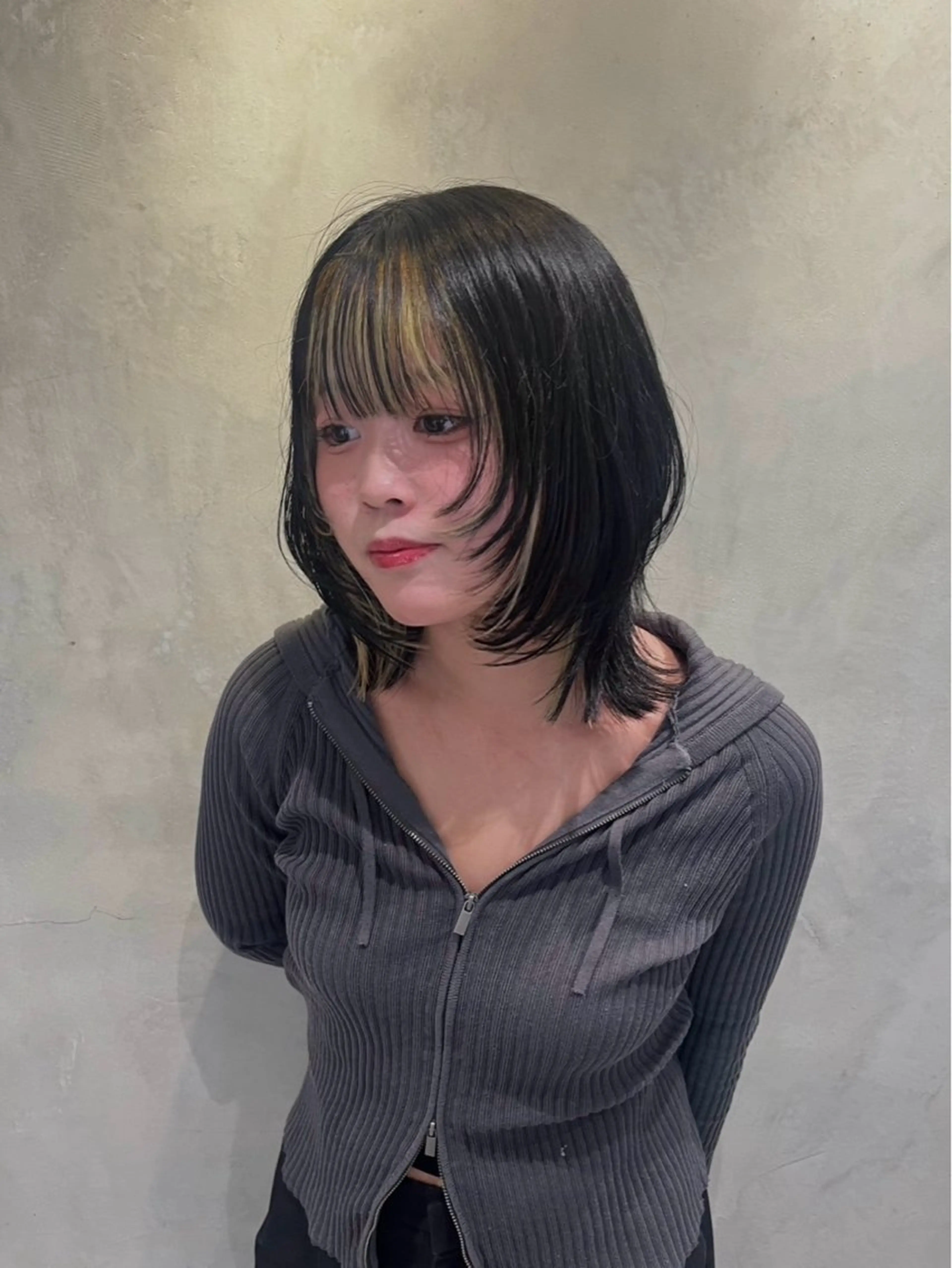 ミディアム カット ヘッドスパ 小杉真央 🕊🫧のヘアスタイル