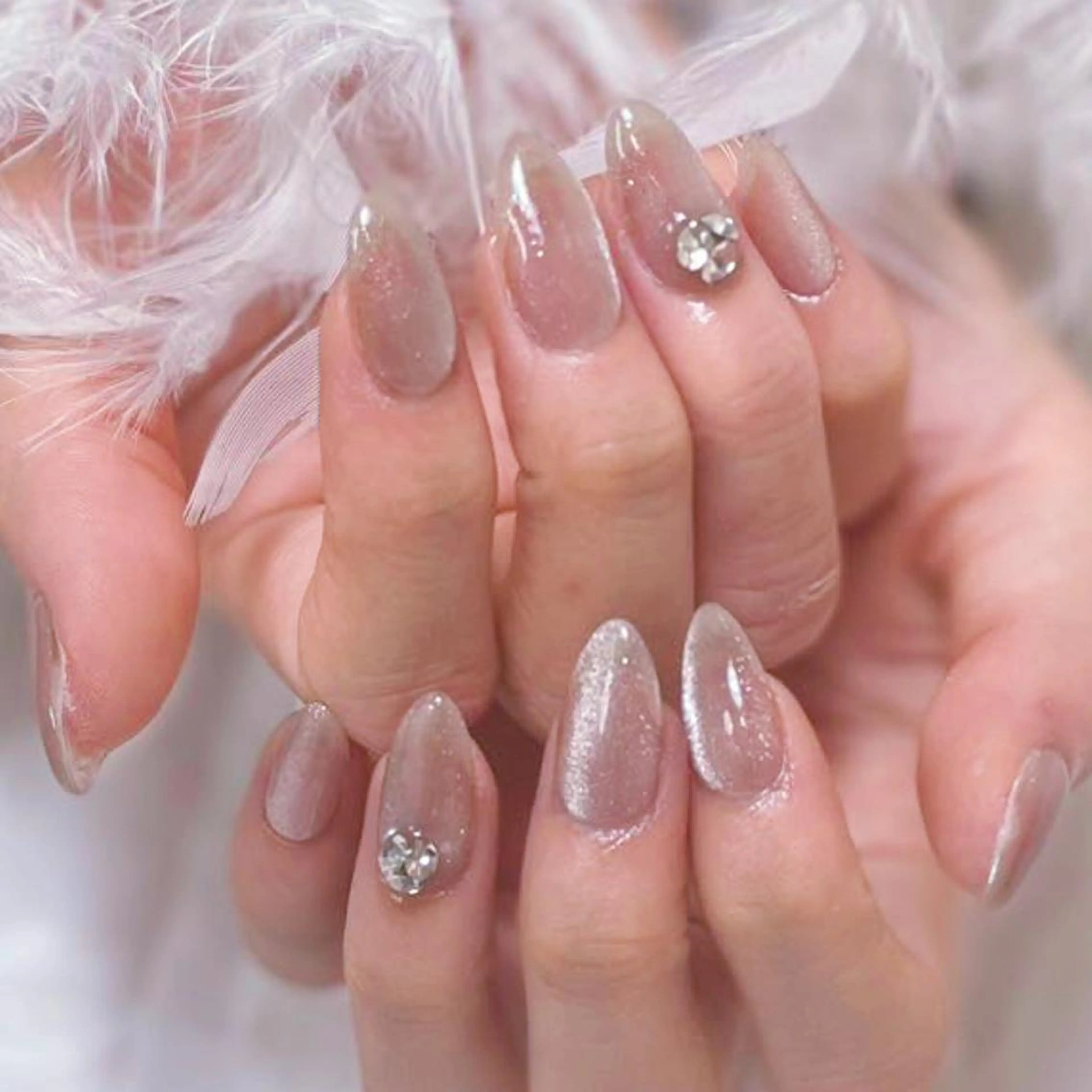 ネイル アートネイル オーロラネイル ガーリー キラキラネイル 韓国ネイル ハンドネイル DIAMOND Nail🥇のネイルデザイン