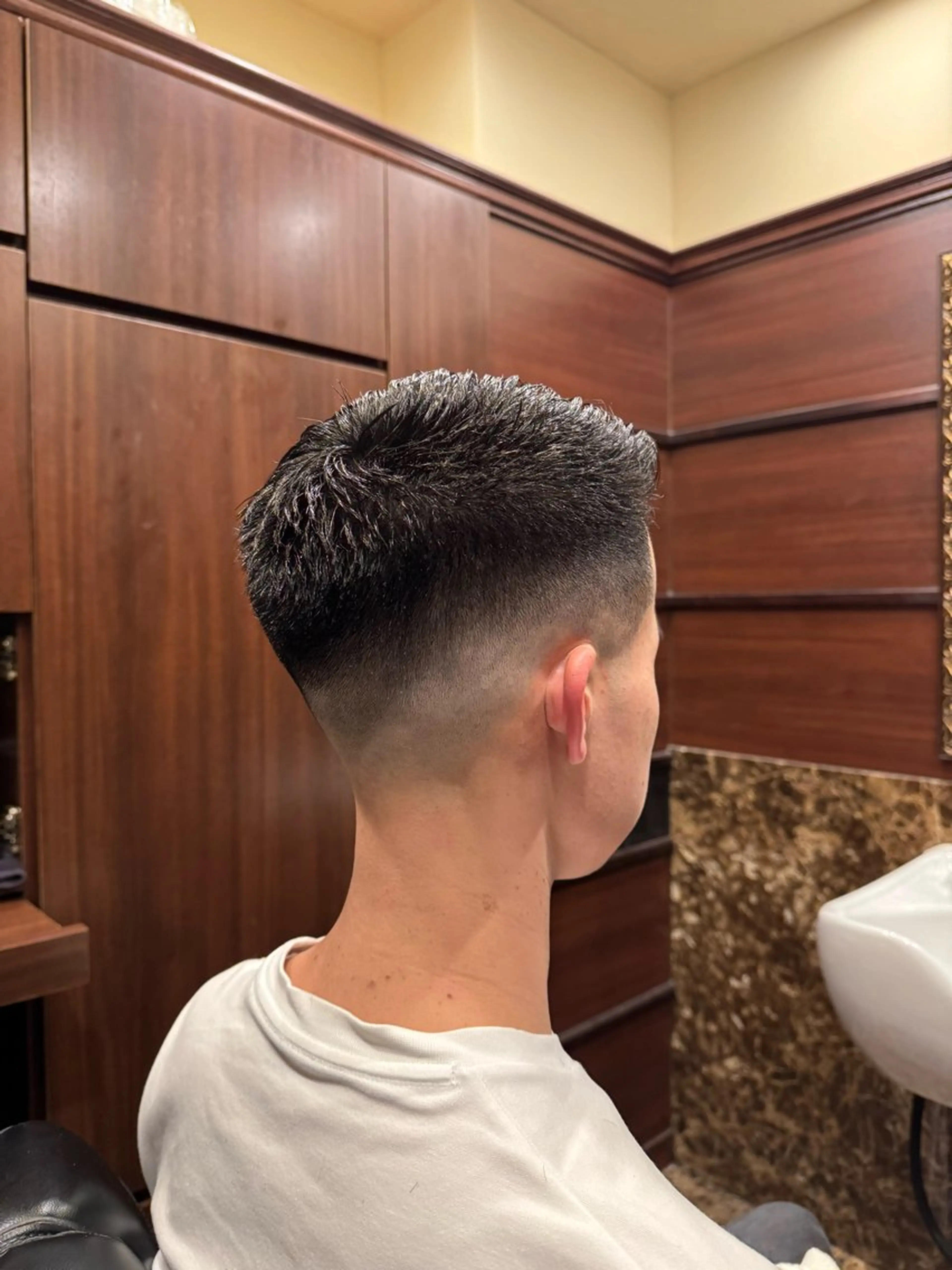 ショート メンズ フェードカット スキンフェード HIRO GINZA barber shop 横浜店所属・ヒロ銀座　無料 フェード　細内のヘアスタイル