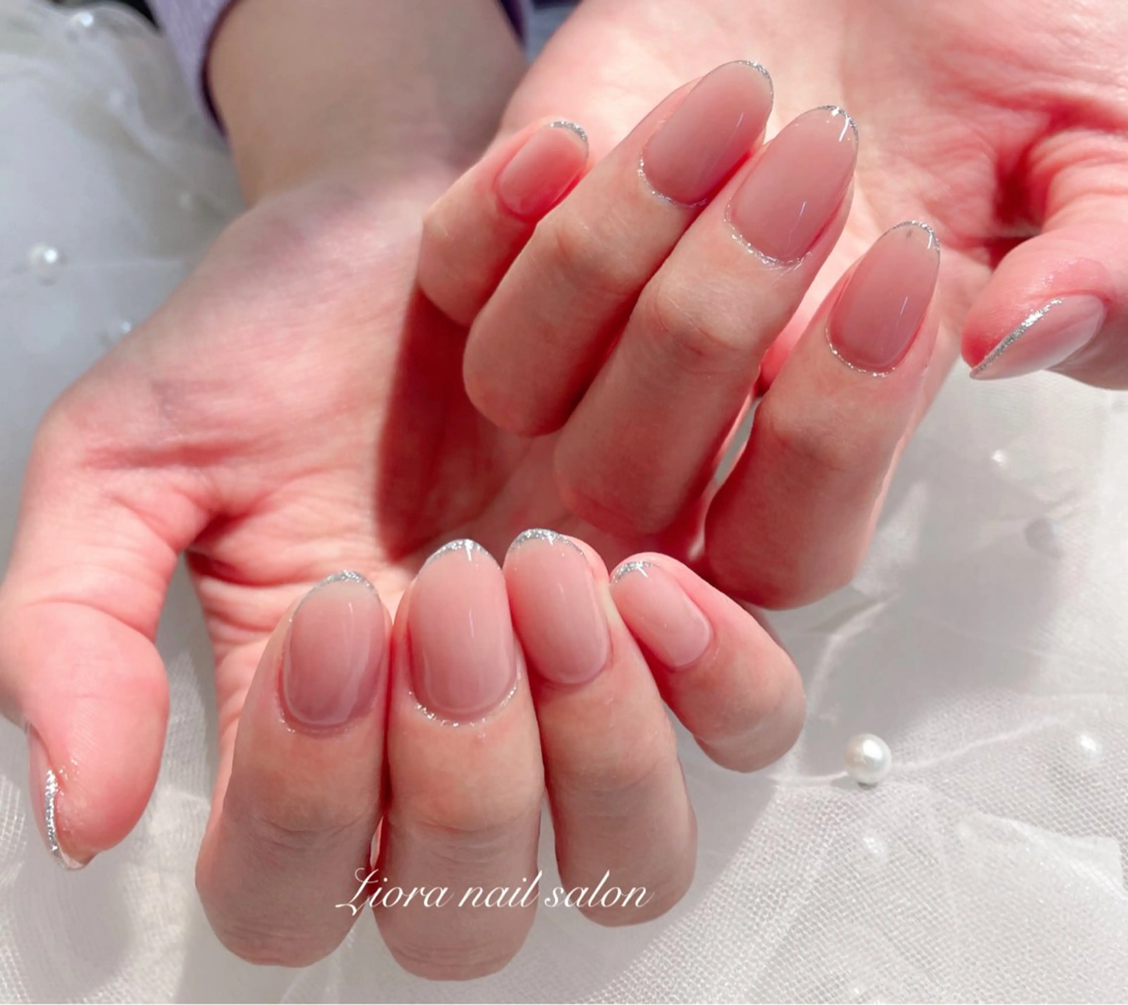 ネイル フレンチネイル ジェルネイル ガーリー グラデーション キラキラネイル ハンドネイル Liora ネイルサロン所属・Liora nail salonのネイルデザイン