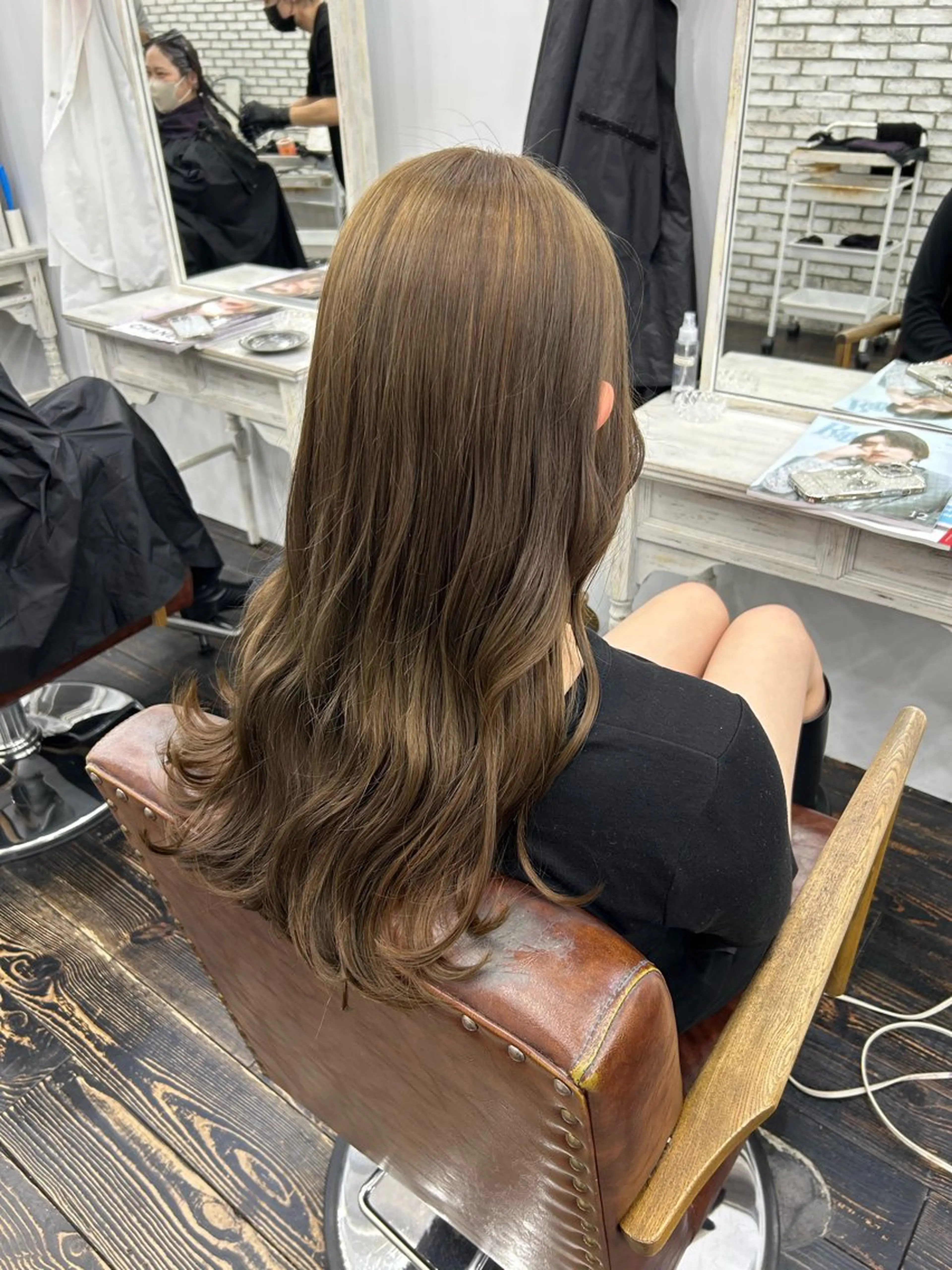ロング カラー カット ヘアカラー トリートメント レイヤーカット韓国 暖色⭐︎KANAKOのヘアスタイル