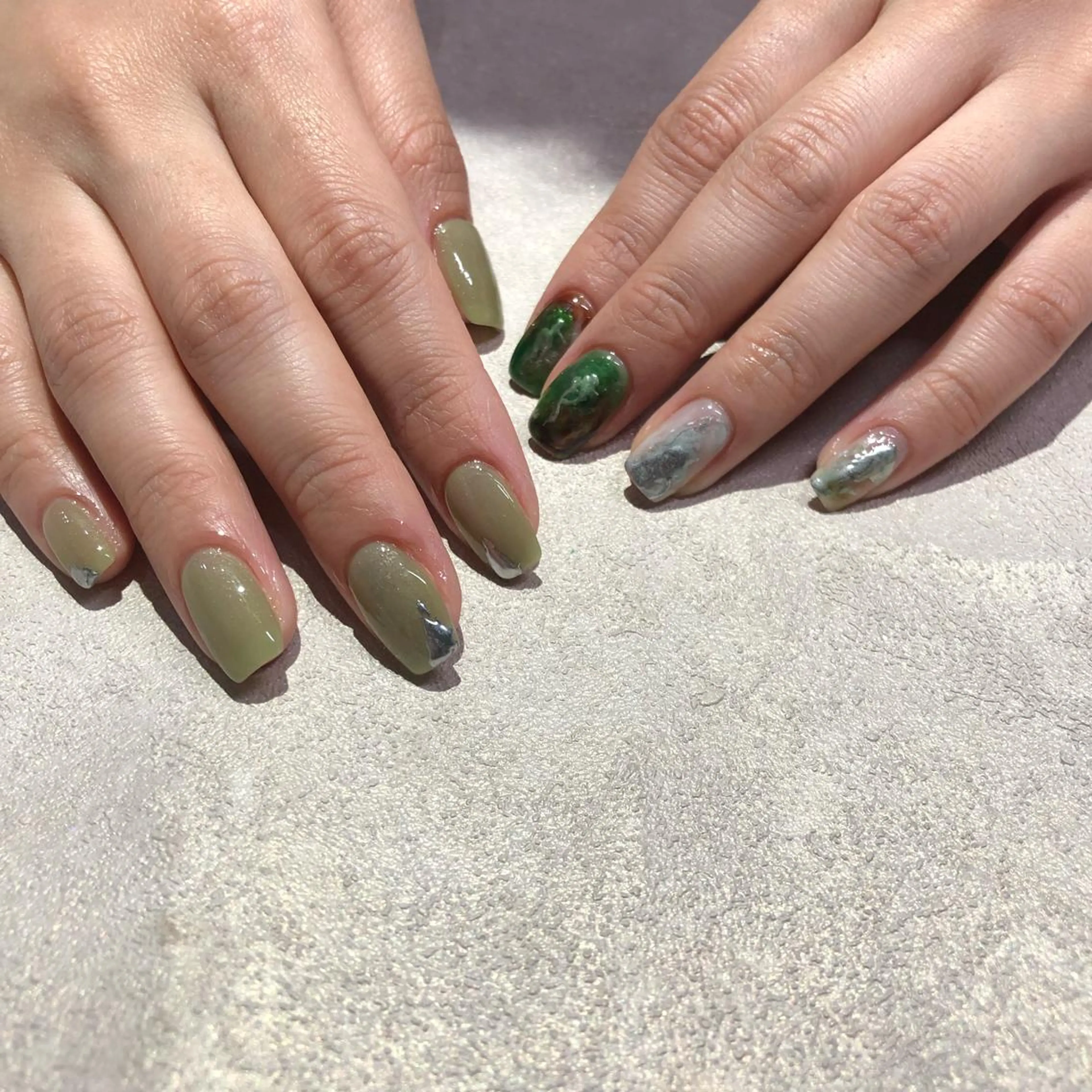 ネイル ハンドネイル フットネイル ハンドケア Nes.Nail所属・Miyagi Asamiのネイルデザイン