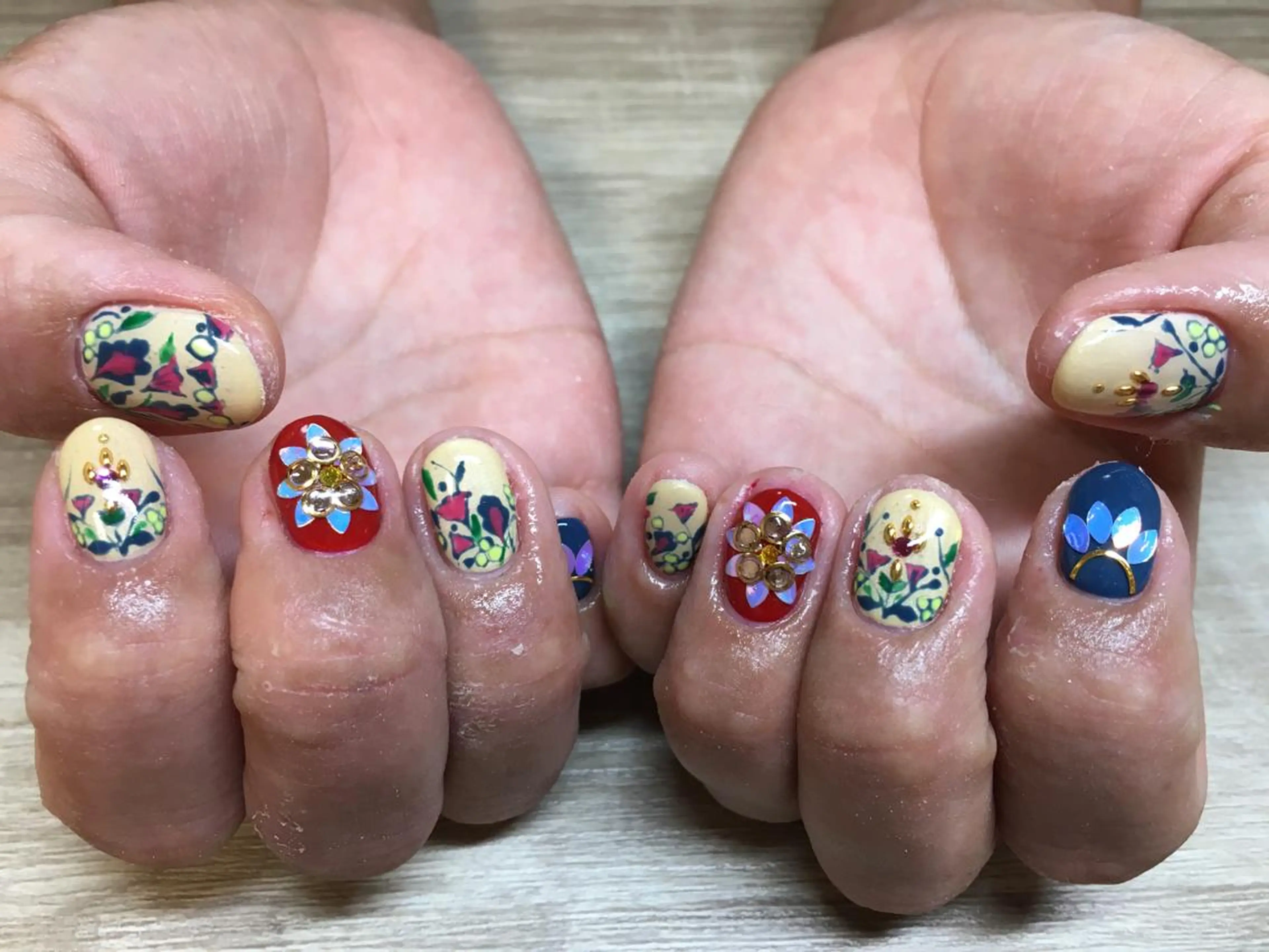 ネイル アートネイル syuri nailのネイルデザイン