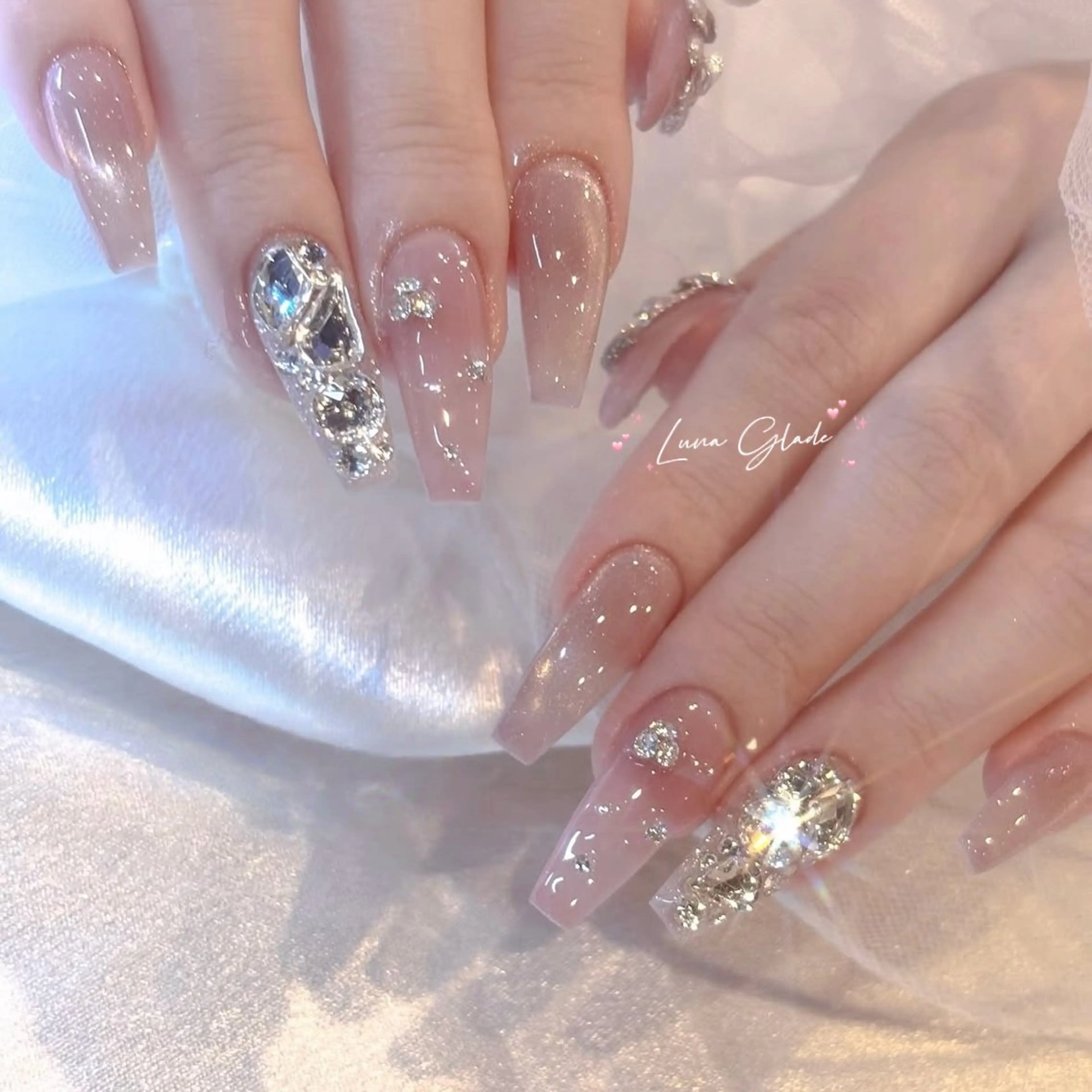 ネイル ハンドネイル Luna Glade Nail Salon所属・Luna Gladeのネイルデザイン