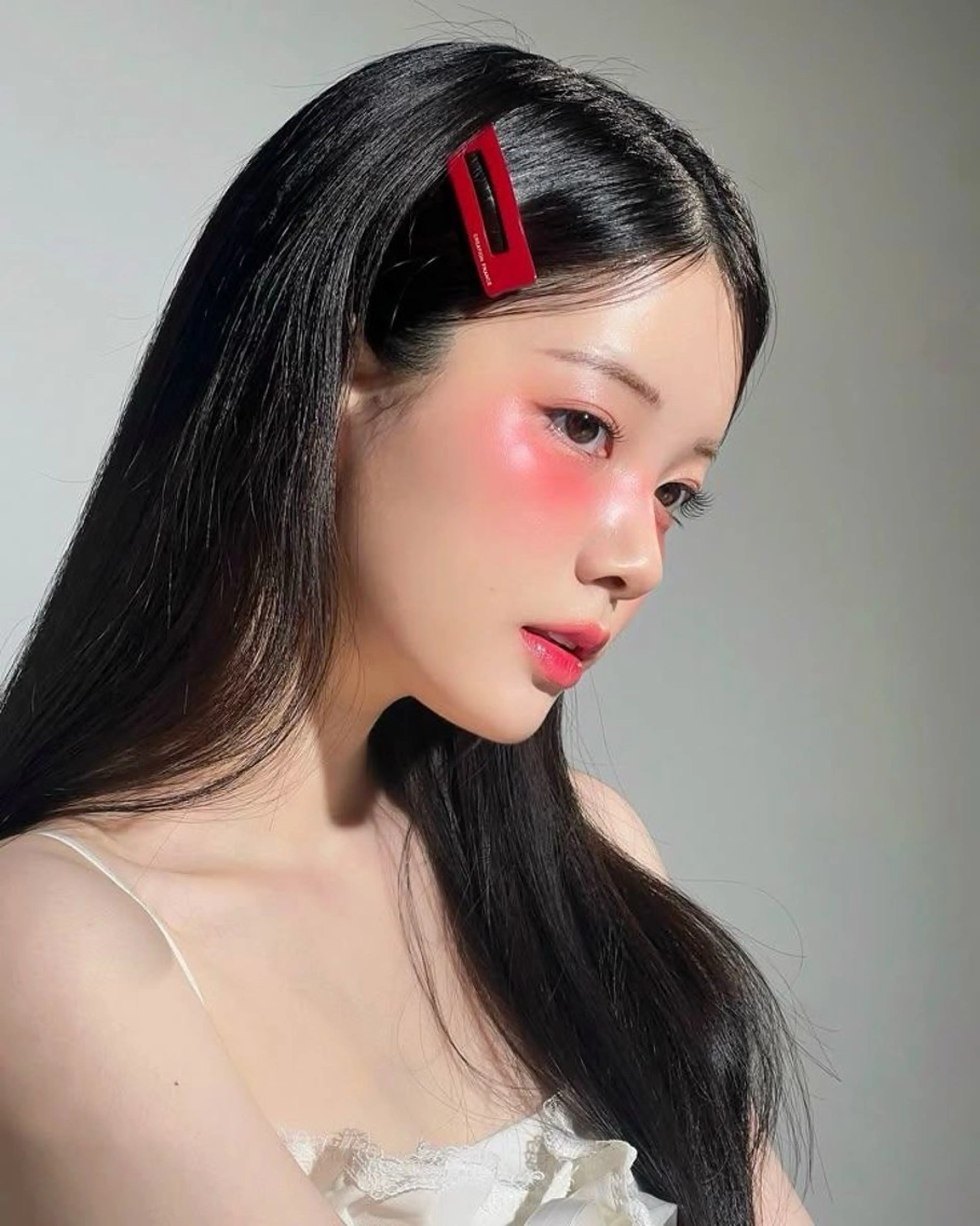 【成人式前限定🥂】大人気ララピール＋水光肌メニュー🩶  ̖́-の写真