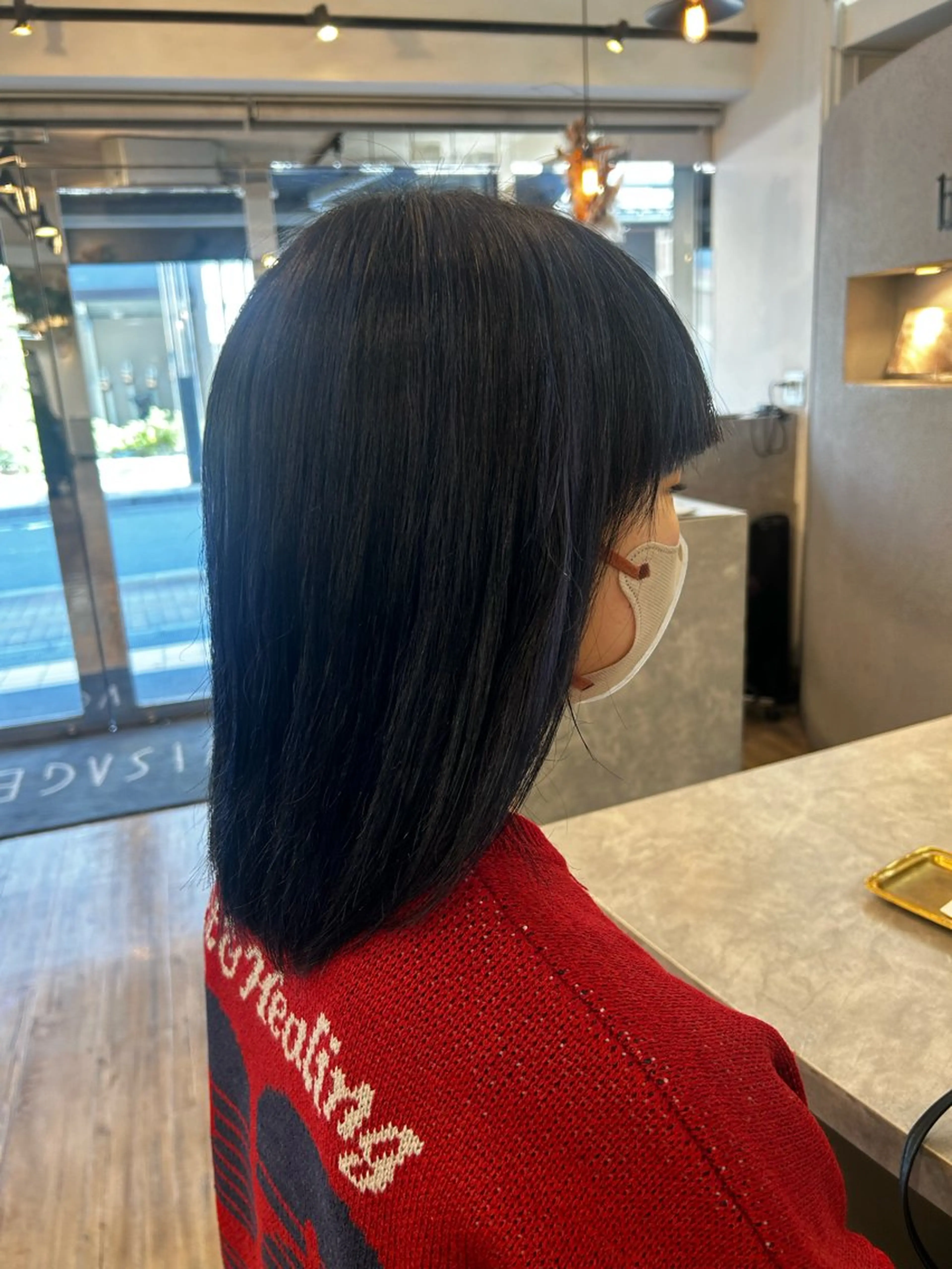 ミディアム 🤍ハイトーン🤍 マツモトミナミ🦋のヘアスタイル