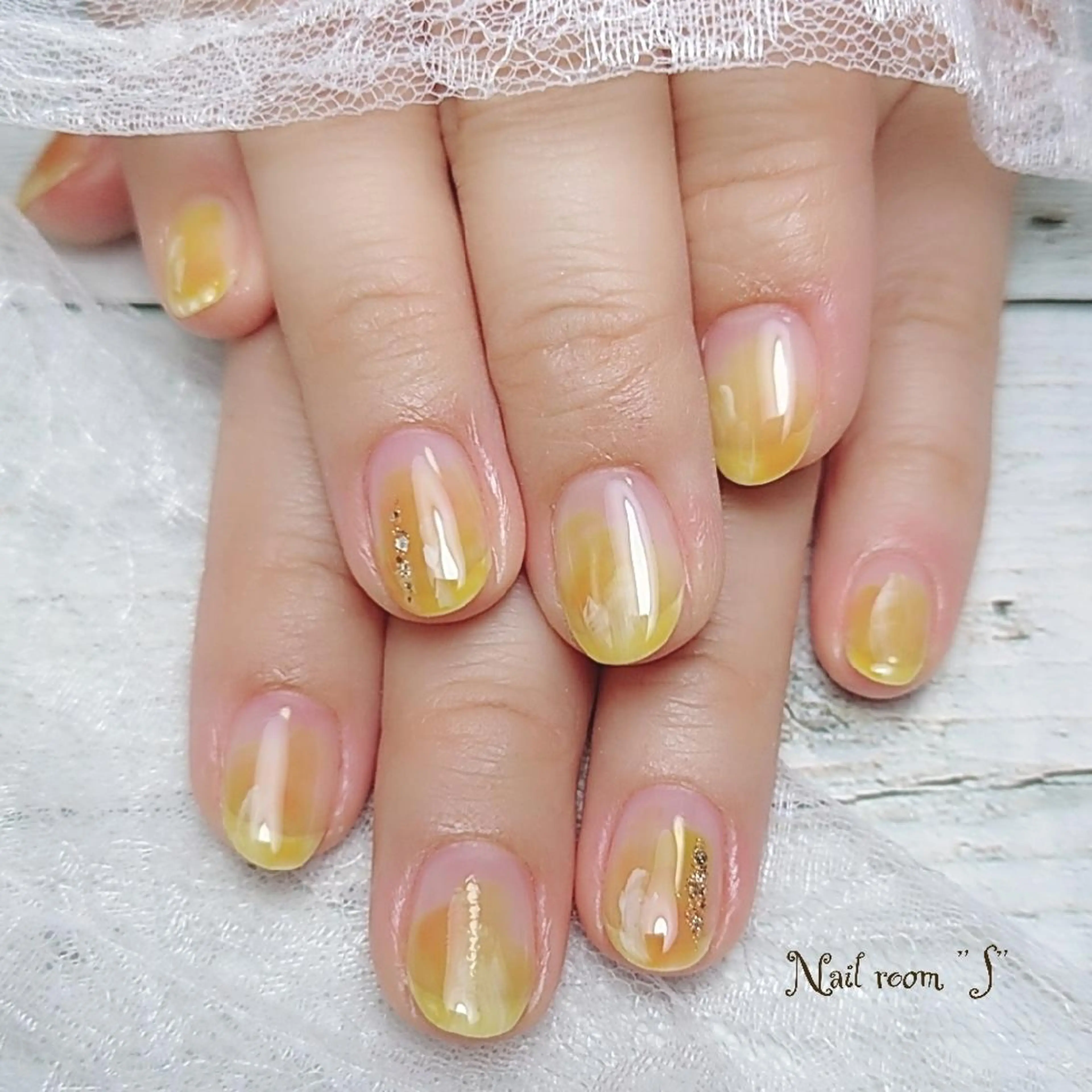 ネイル 大理石ネイル(マーブル) ニュアンスネイル Nail room  "S"  SAKAIのネイルデザイン